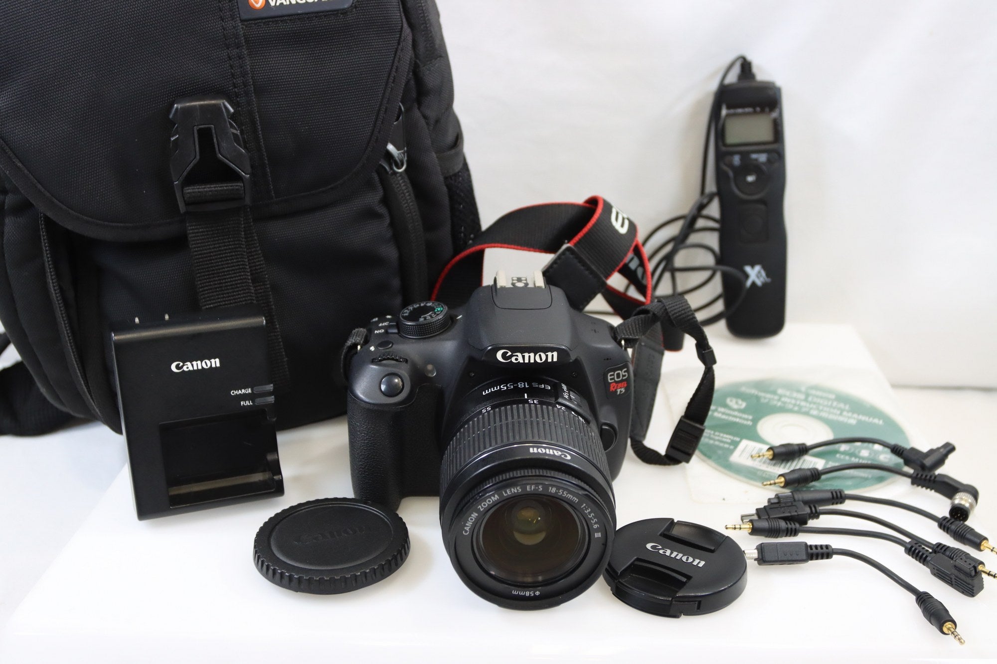 Canon EOS Rebel T5 DSLR Camera Kit - EF-S 18-55mm f/3.5-5.6 IS III lens