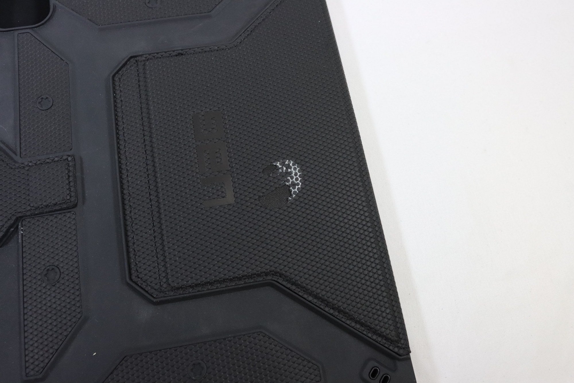 Uag étui Folio pour iPad Pro 11"