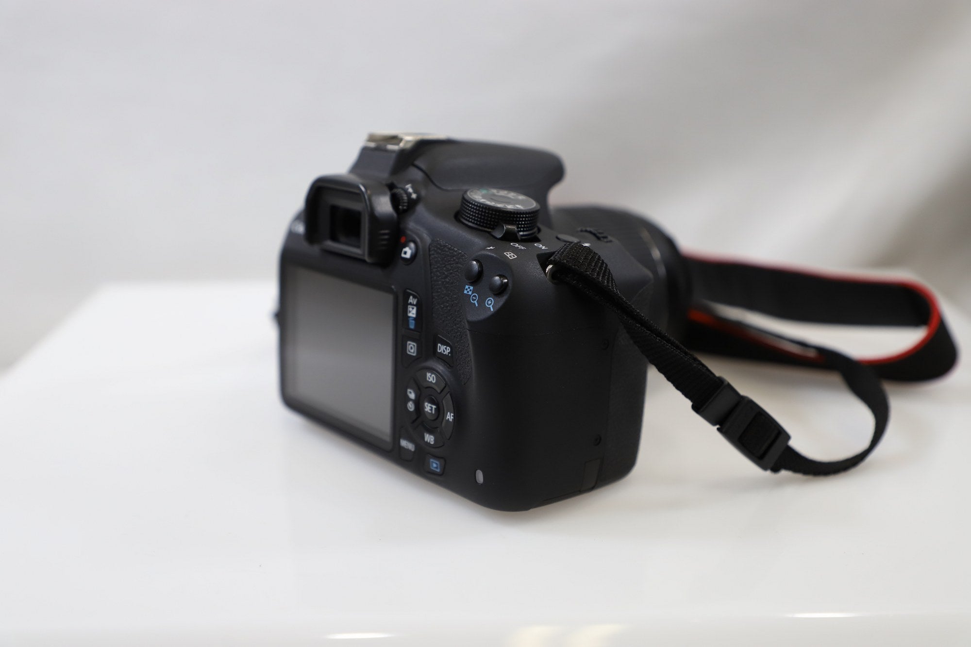 Canon EOS Rebel T5 DSLR Camera - 18-55mm Lens
