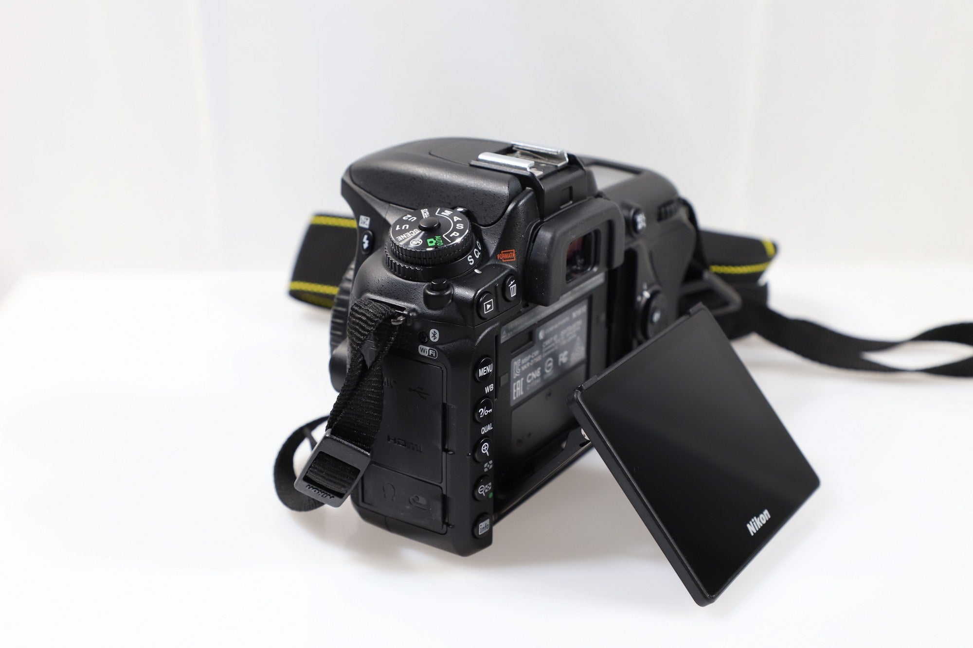Nikon D7500 20.9MP Digital SLR Camera - Body