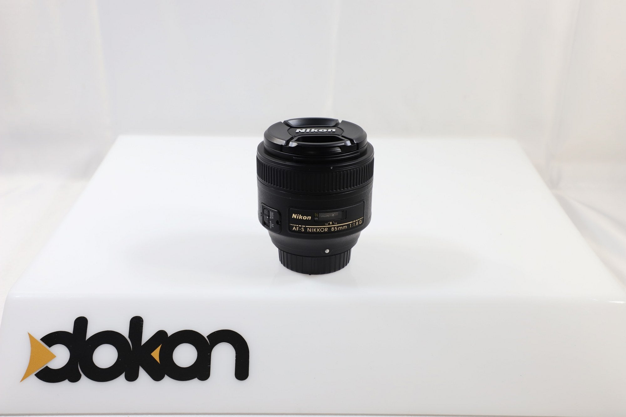 Nikon AF-S NIKKOR 85mm f/1.8G Lens - F-Mount Lens/FX Format