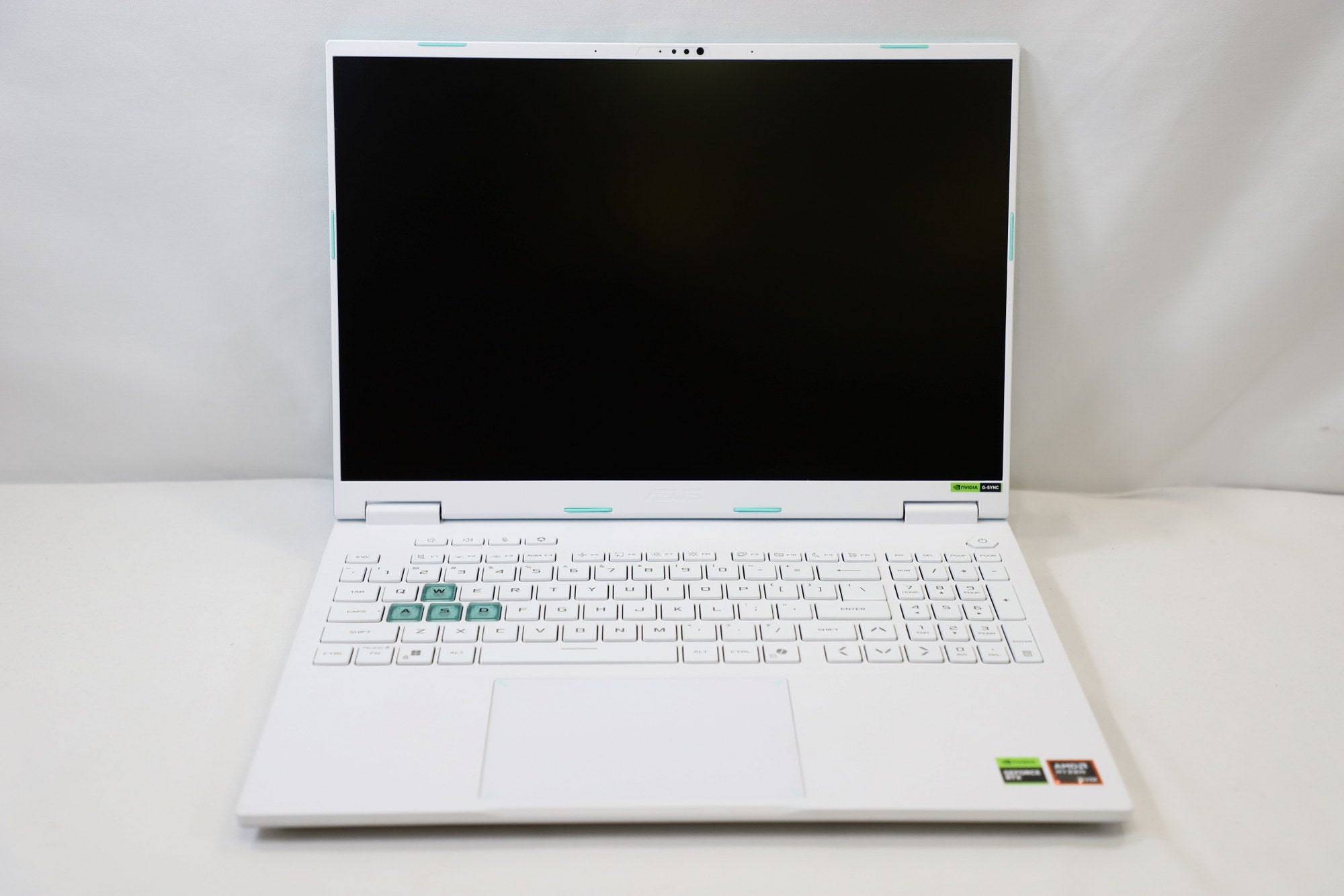 ASUS Tianxuan 6 Pro (FA608FP) 16" - Ryzen 9 9955HX 32GB 2TB RTX 5070 - Gaming Laptop