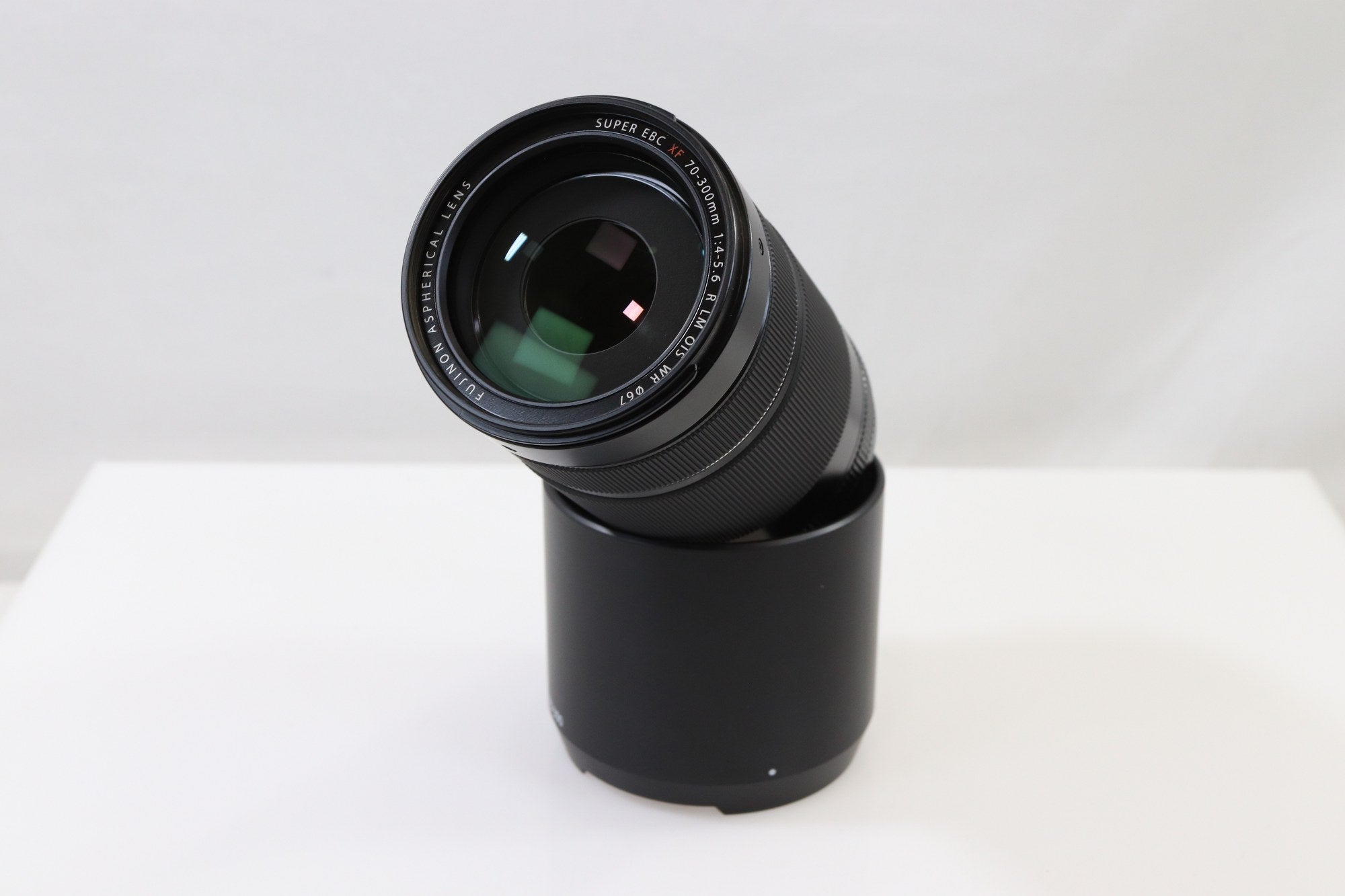 FUJIFILM Fujinon XF 70-300mm F4-5.6 R LM OIS WR Lens - X-Mount Lens/APS-C Format - DOKAN