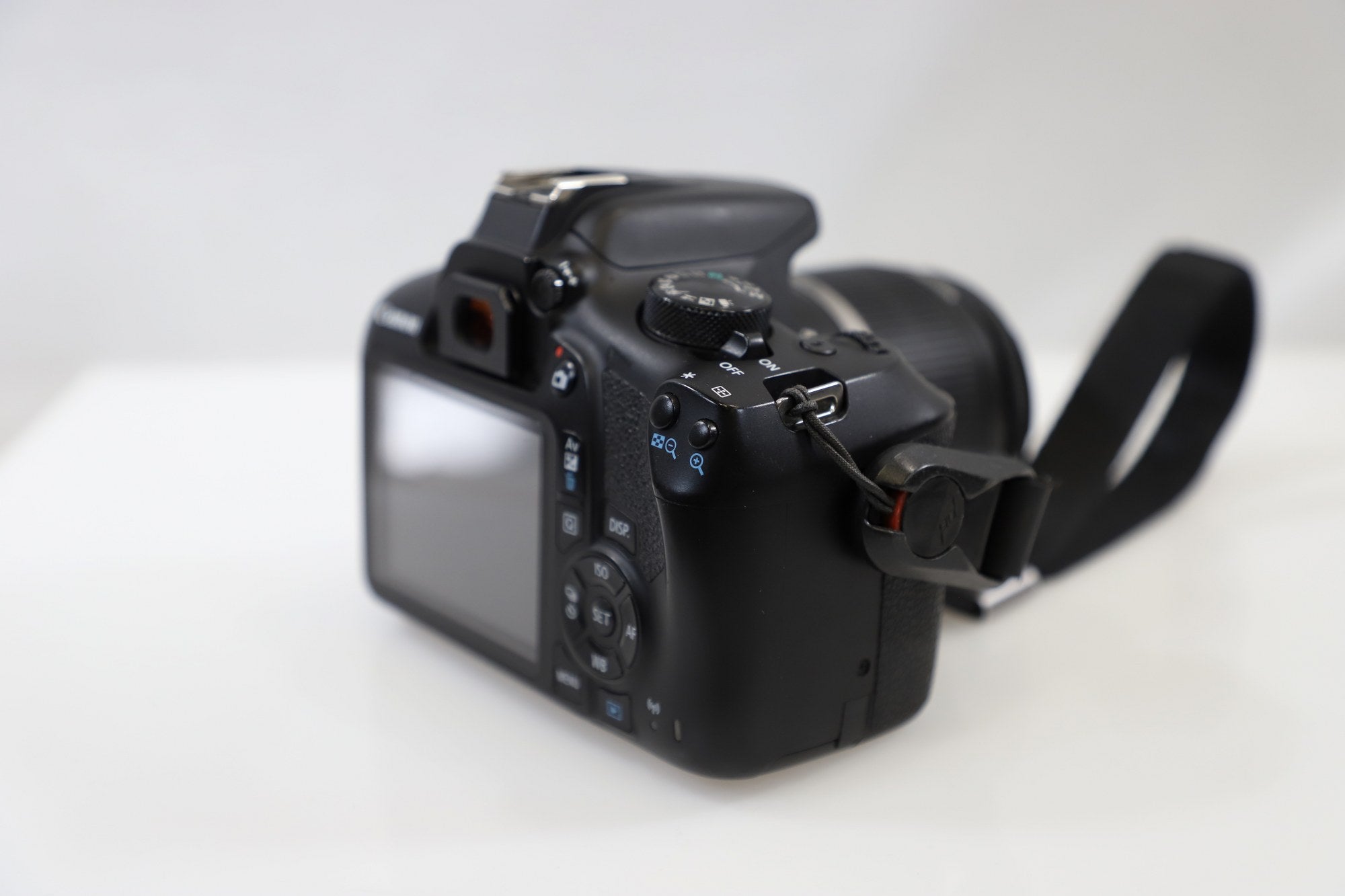 Canon EOS Rebel T6 18.1MP DSLR Camera - EF-S 18-55mm IS Lens