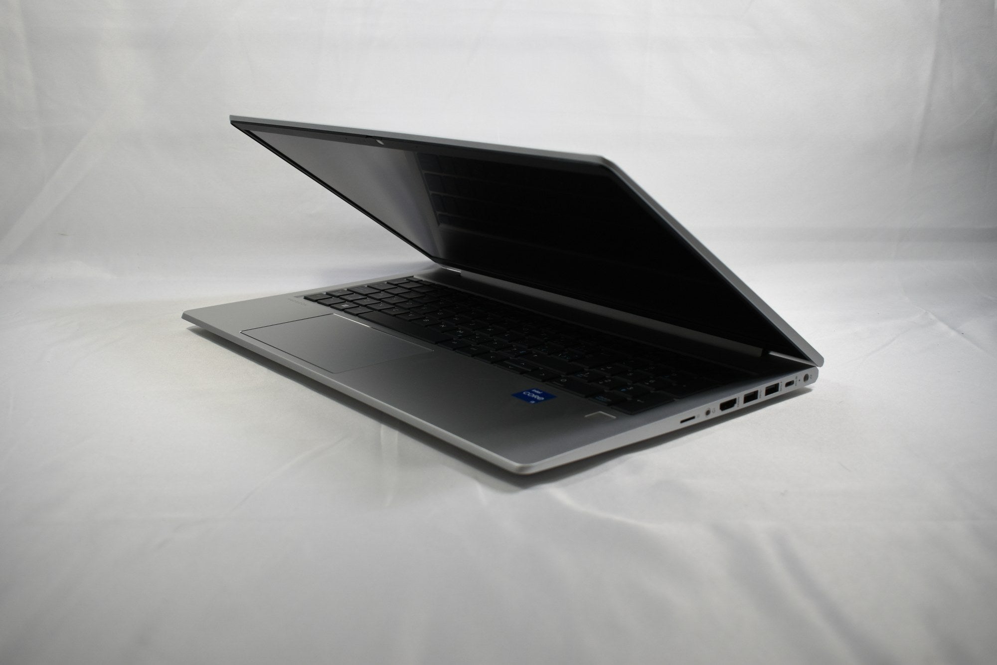 HP probook 450 G8 15" - Intel i5 1135G7 16GB 256GB - Portátil