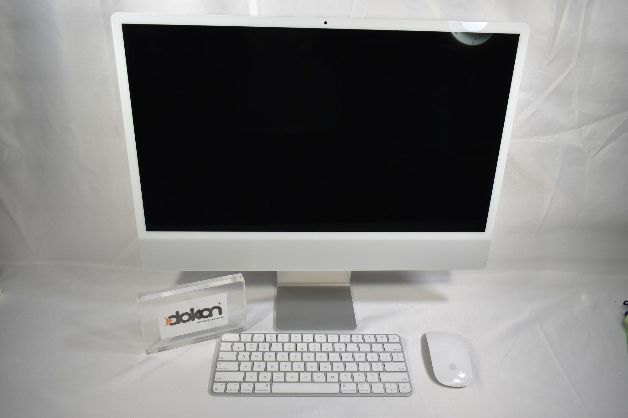 iMac 24" 2021 Silver - Apple M1 8GB 256GB - Desktop Computer