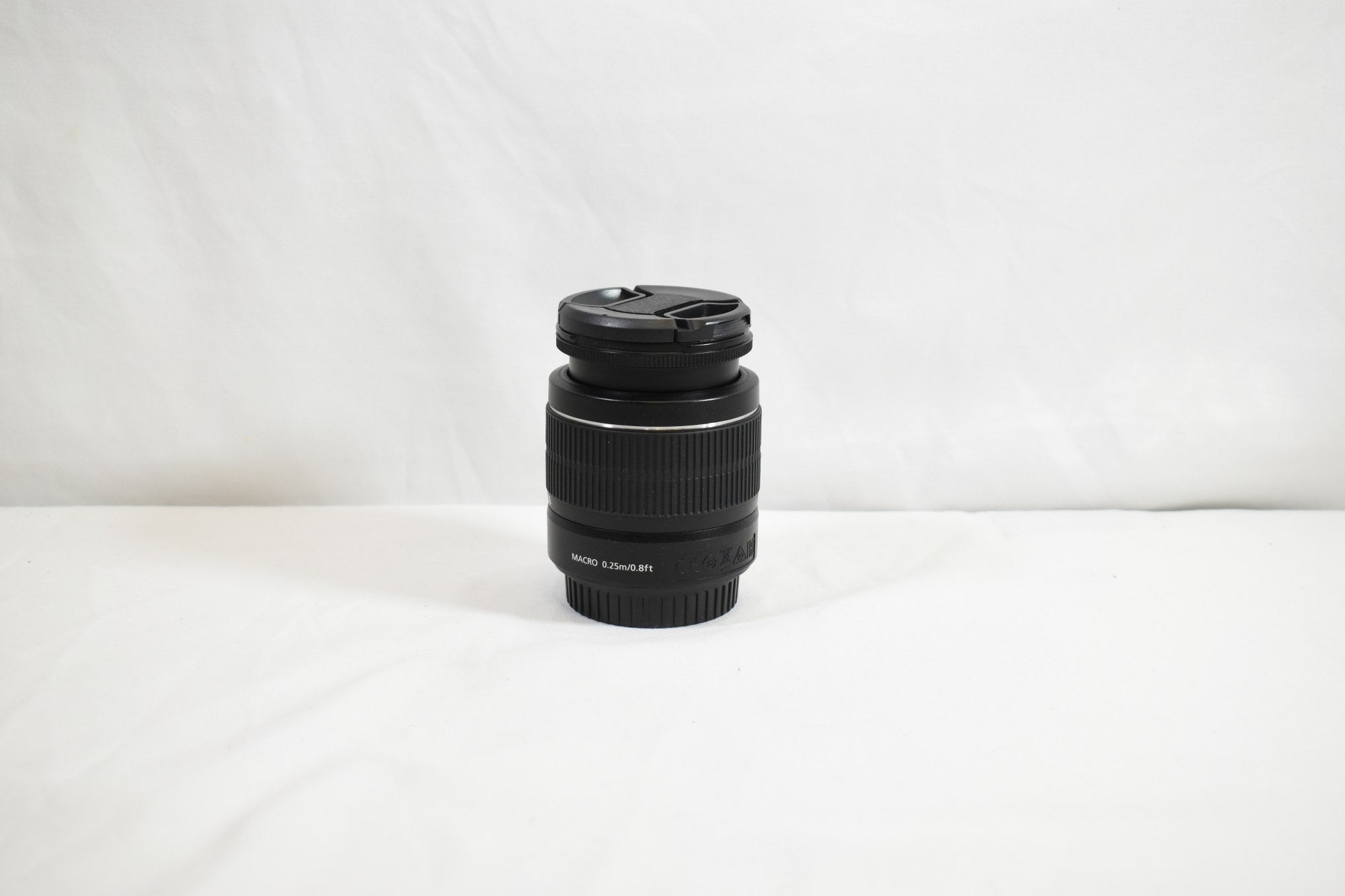 Canon EF-S 18-55mm F/3.5-5.6 III Lens - EF-S-Mount Lens