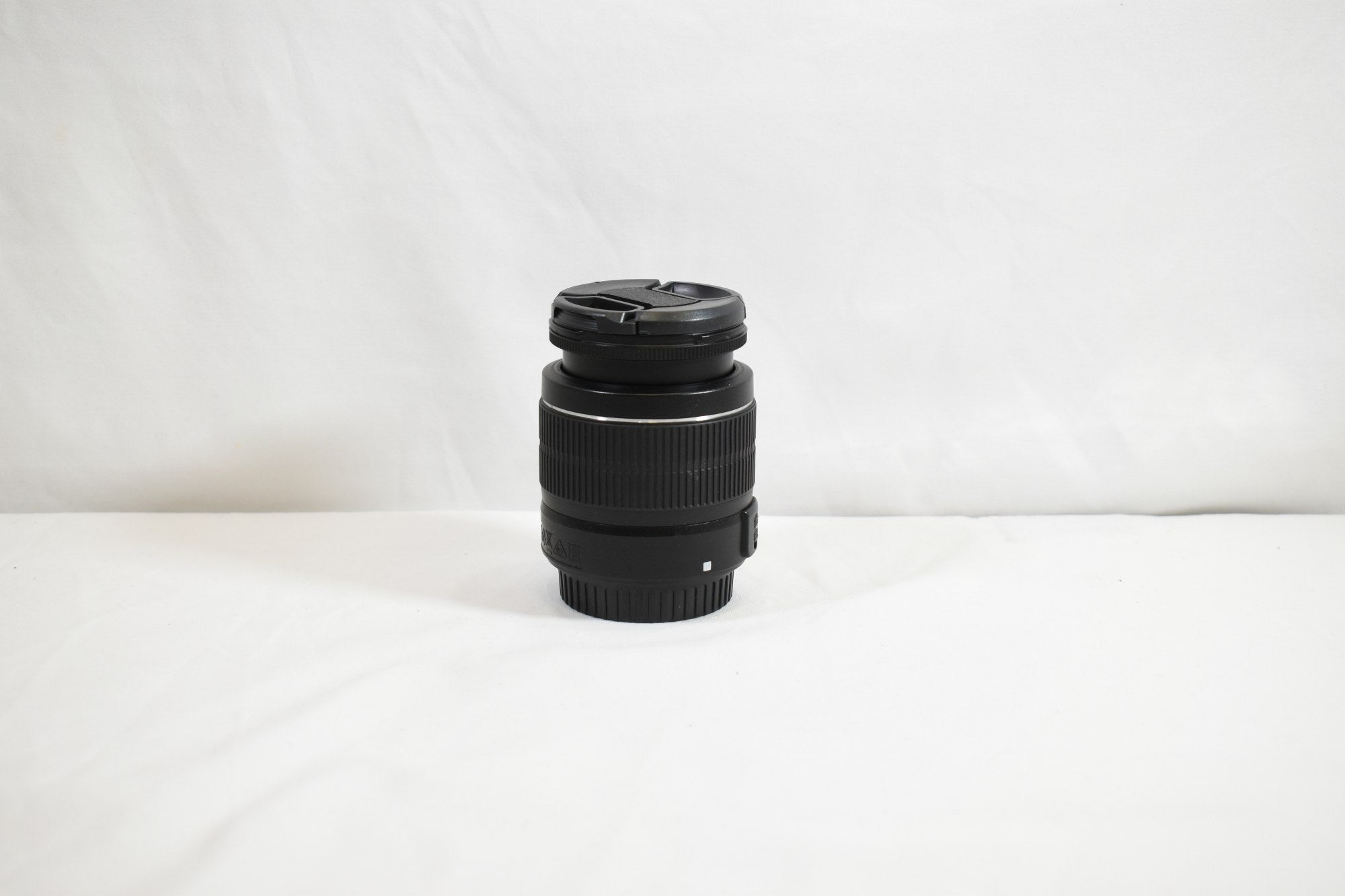 Canon EF-S 18-55mm F/3.5-5.6 III Lens - EF-S-Mount Lens