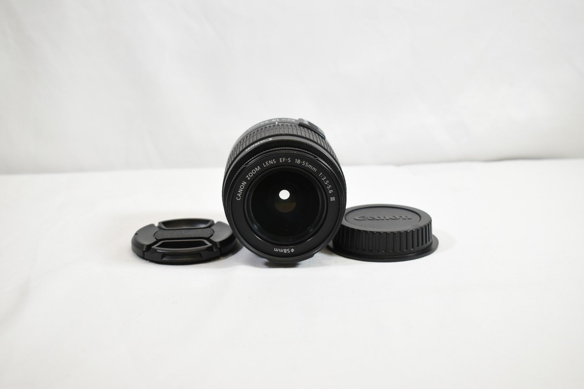 Canon EF-S 18-55mm F/3.5-5.6 III Lens - EF-S-Mount Lens