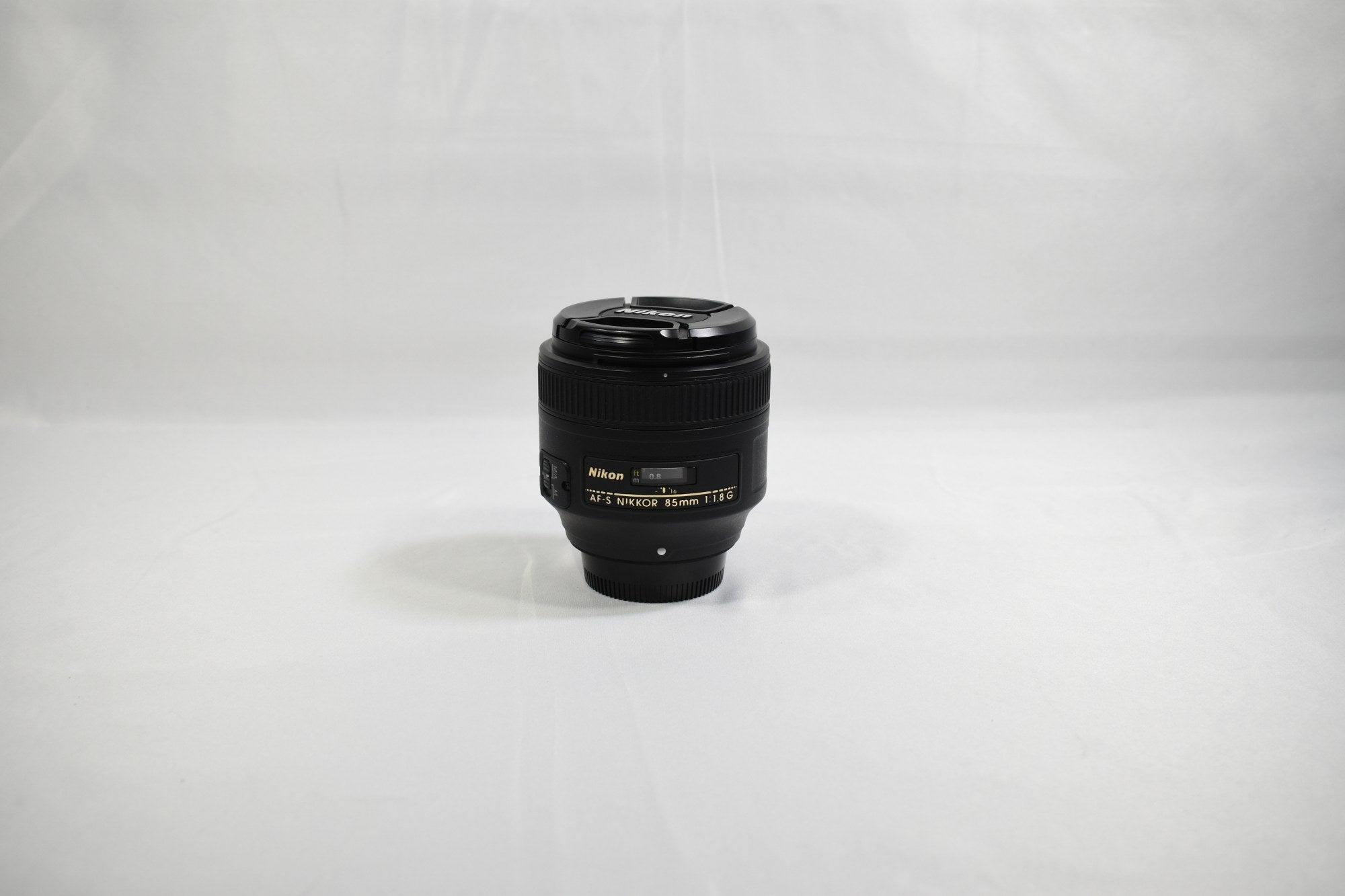 Nikon AF-S NIKKOR 85mm f/1.8G Lens - F-Mount Lens/FX Format