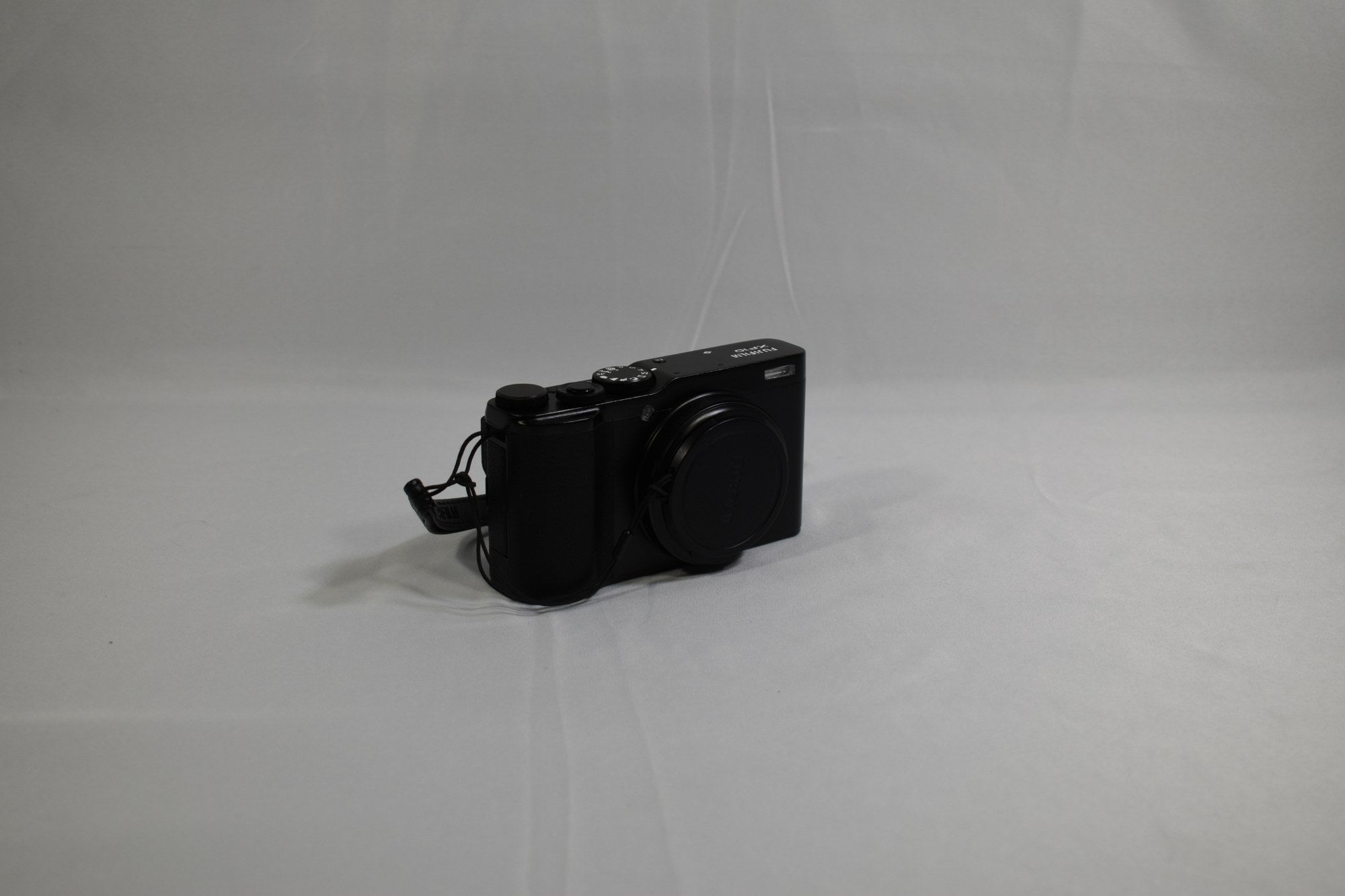 FUJIFILM XF 10 Digital Camera