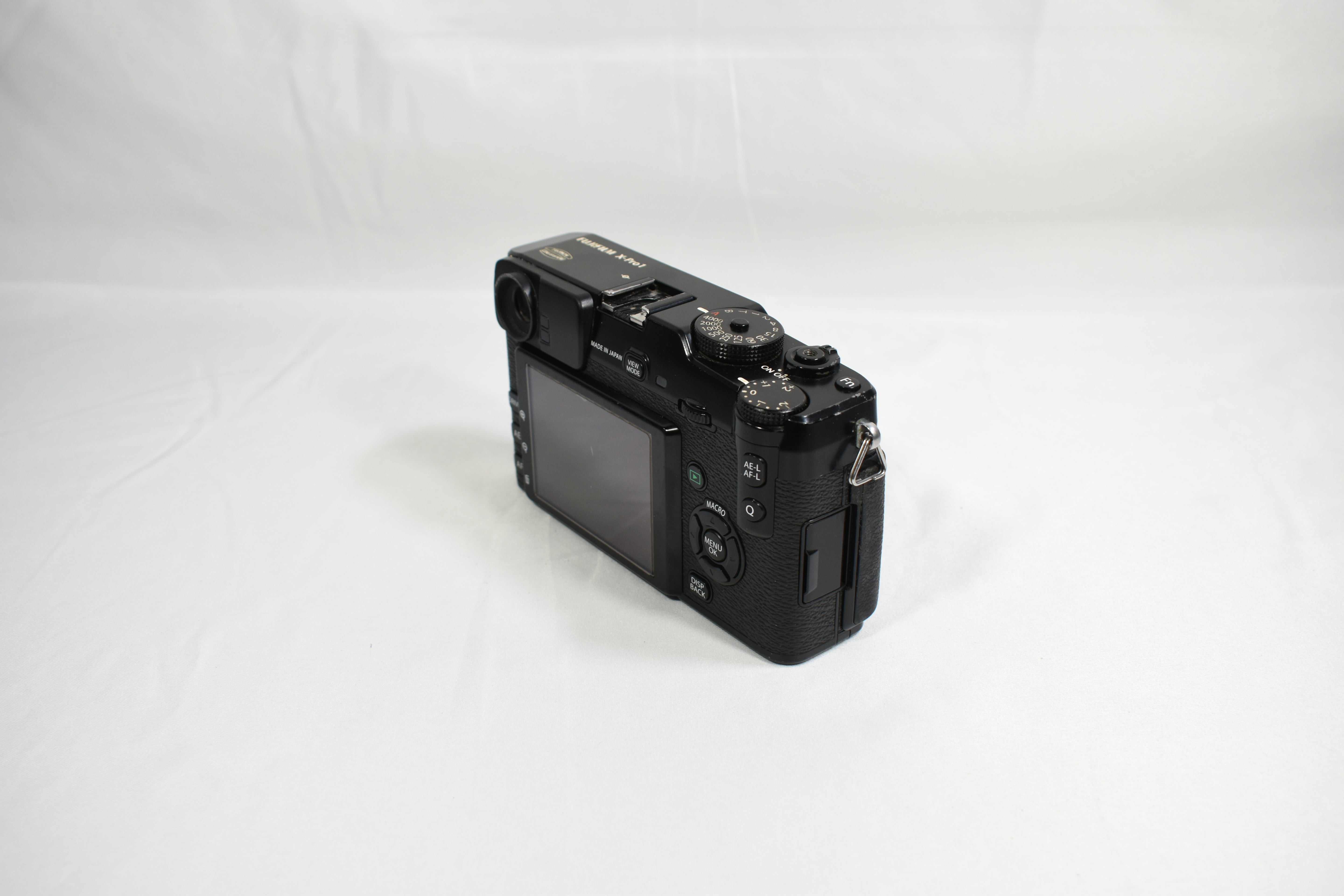 FUJIFILM X-Pro1 Mirrorless Digital Camera - Body