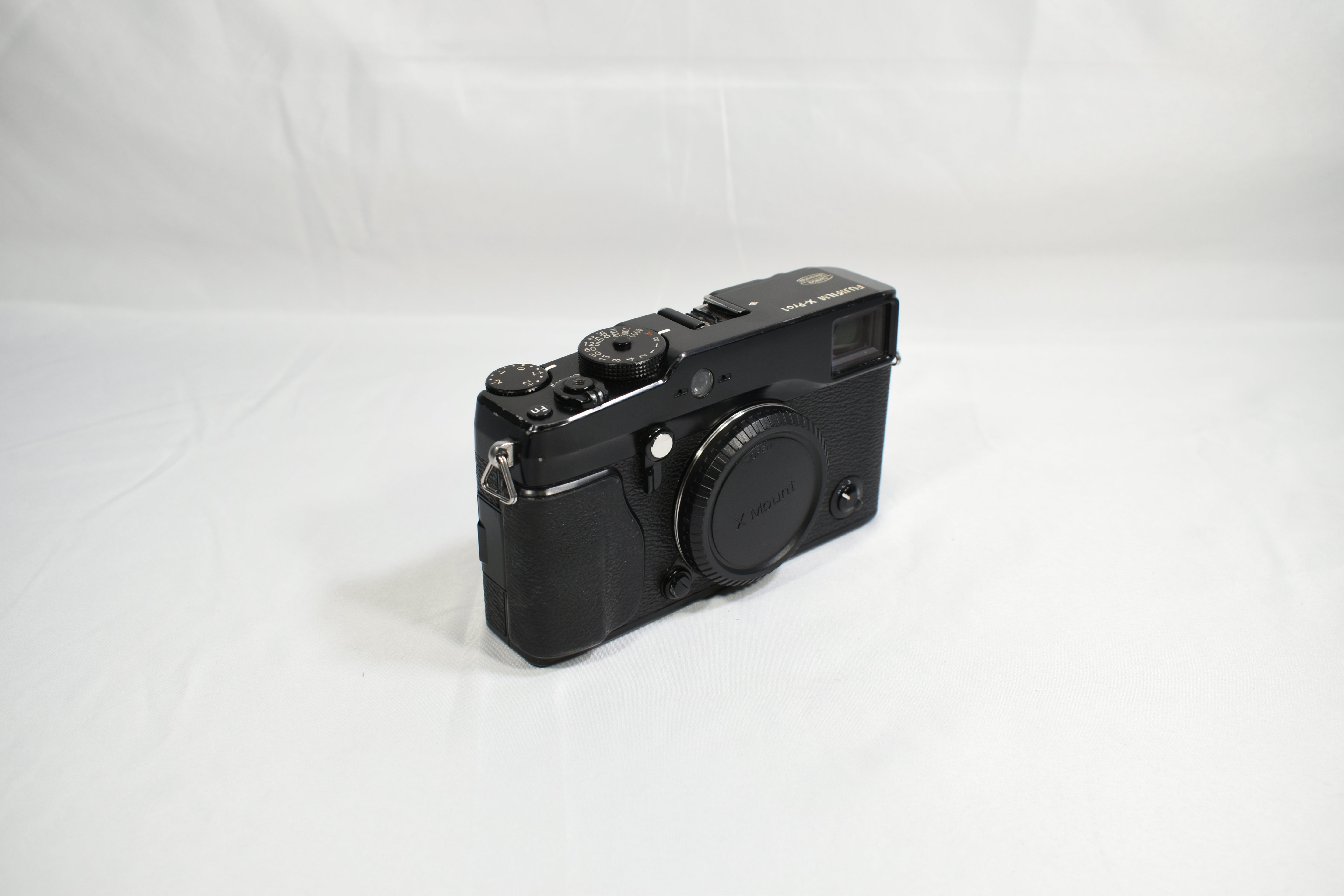 FUJIFILM X-Pro1 Mirrorless Digital Camera - Body