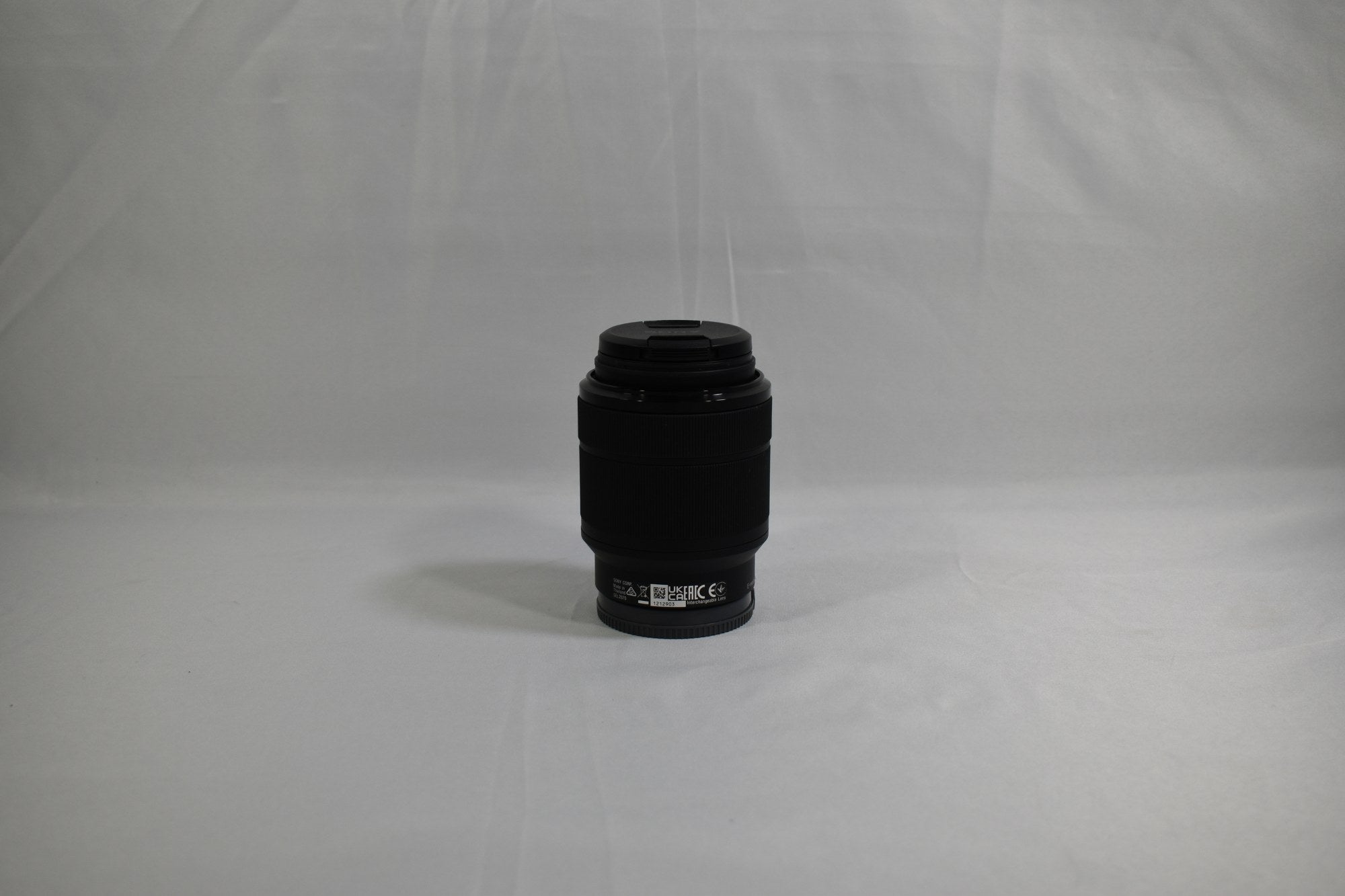 Sony FE 28-70mm F/3.5-5.6 OSS Lens - E-Mount Lens/Full-Frame Format