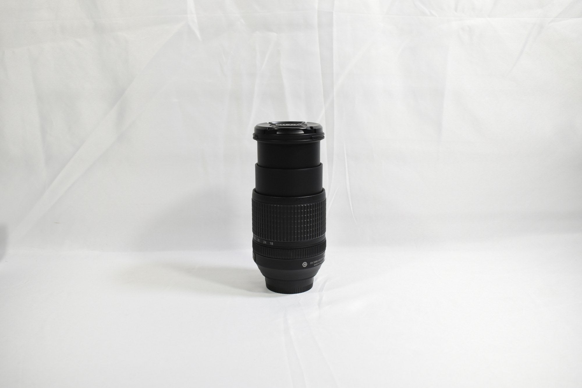 Nikon AF-S DX NIKKOR 18-140mm f/3.5-5.6G ED VR Lens - F-Mount Lens/DX Format