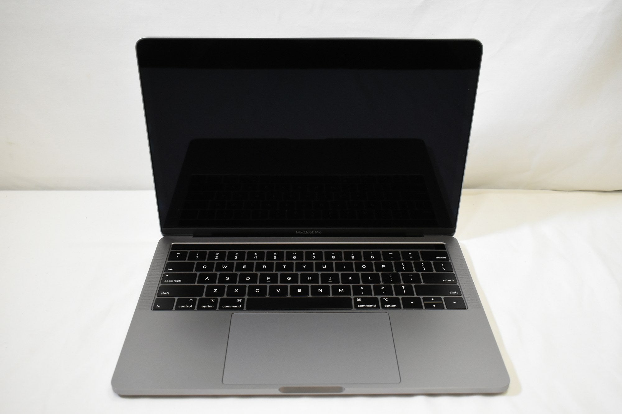 MacBook Pro 13" 2019 - i5 16GB 512GB - Laptop