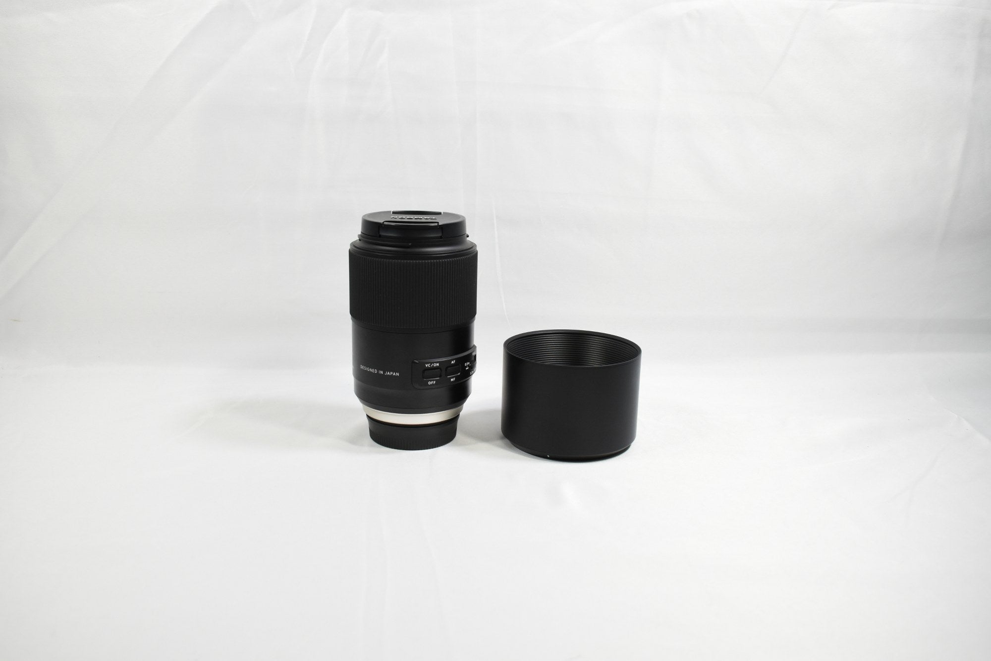 Tamron SP 90mm f/2.8 Di Macro 1:1 VC USD Lens - F-Mount/FX Format