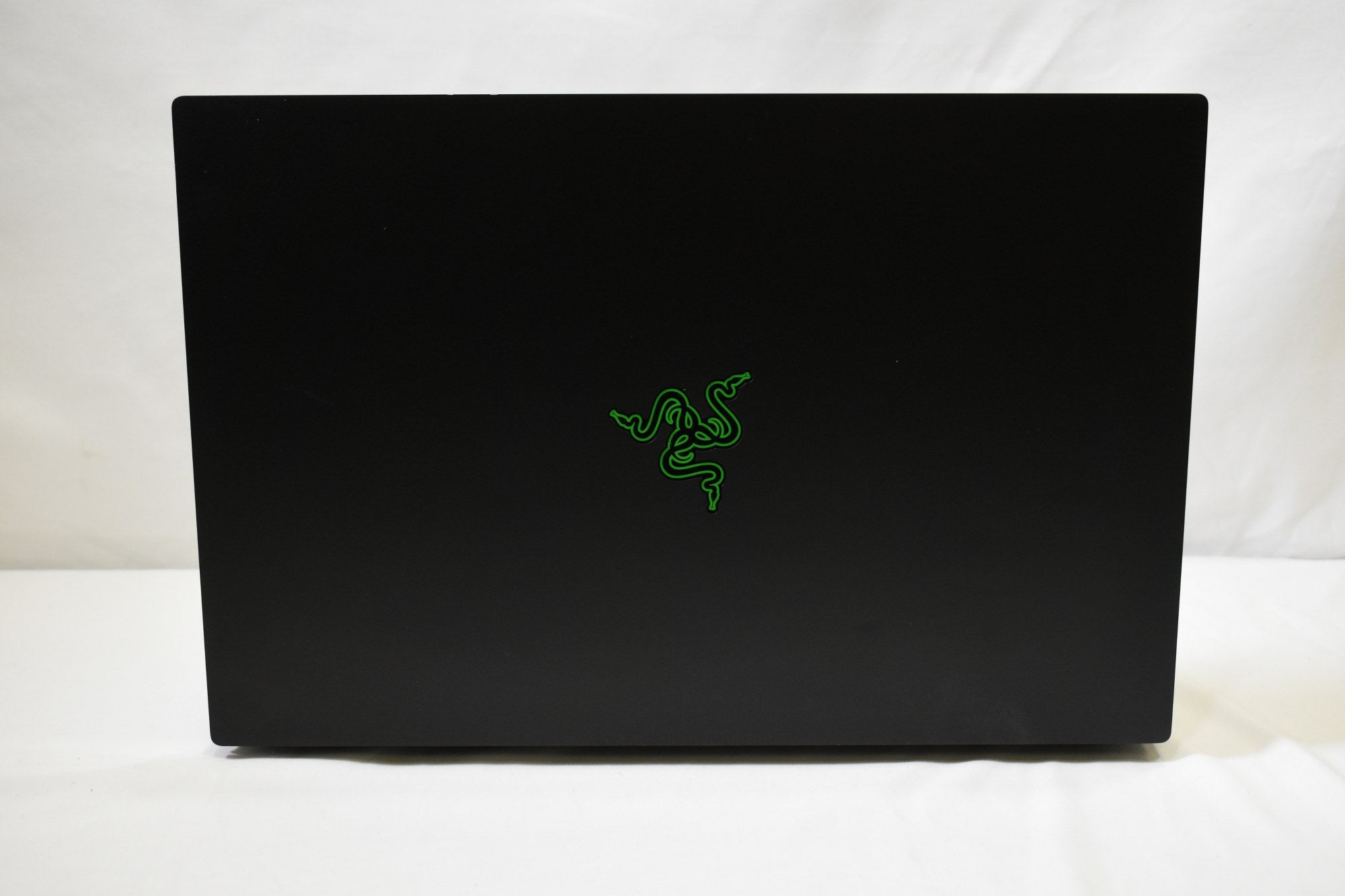 Razer Blade 15" - Intel i7 8750H 16GB 512GB GTX 1070 - Gaming Laptop