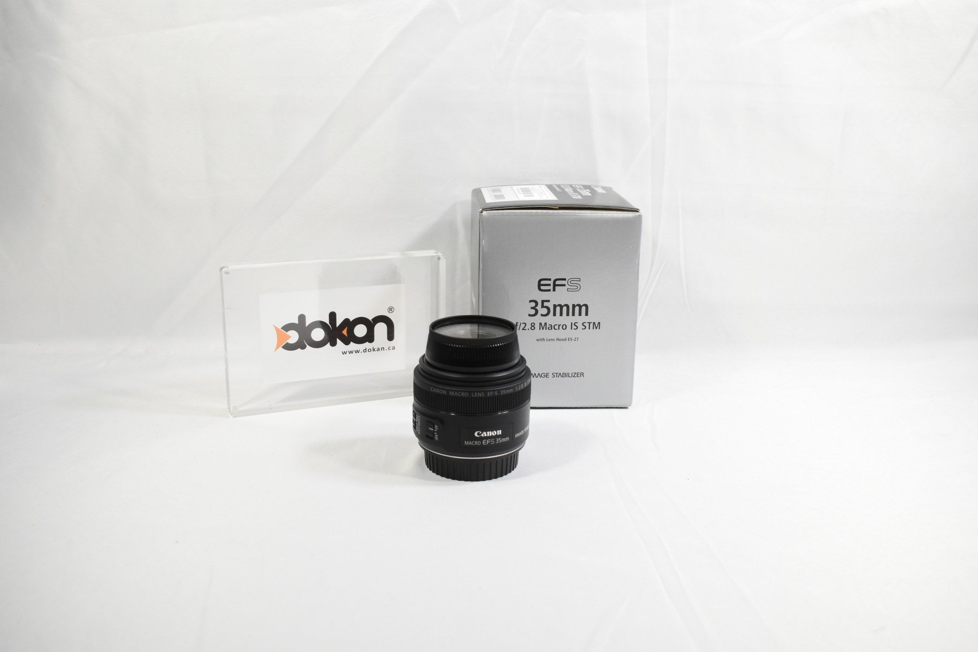 Canon EF-S 35mm F/2.8 Macro IS STM - EF-S Mount Lens/APS-C Format