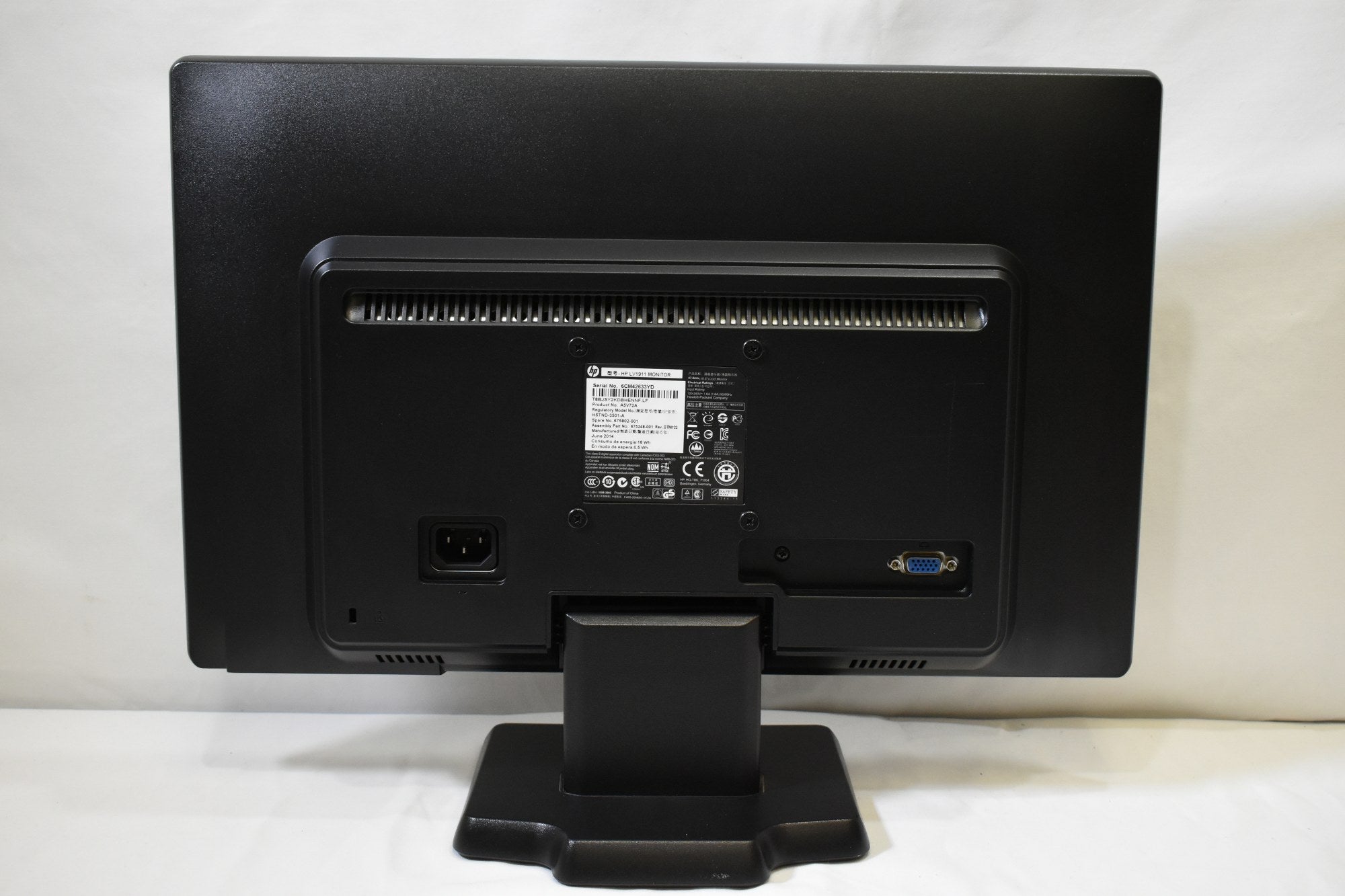 HP LV1911 18" Monitor