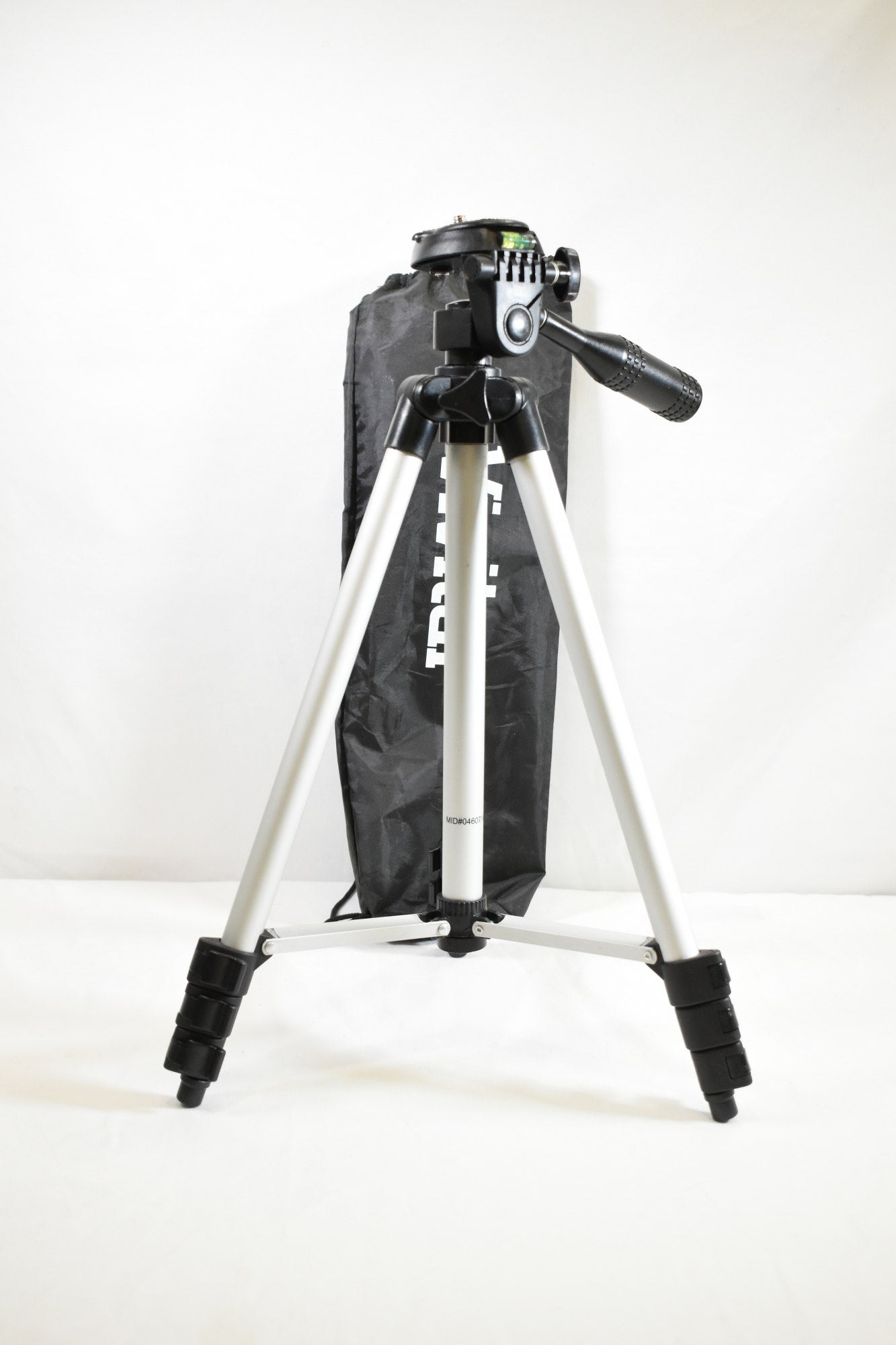 Vivitar VPT-1250 50-Inch Camera Tripod