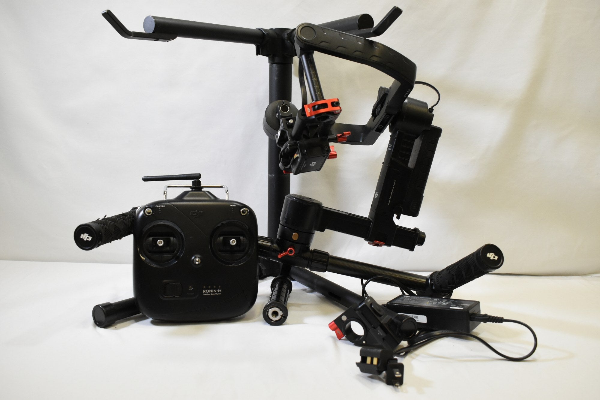 DJI Ronin-M 3-Axis Handheld Gimbal Stabilizer