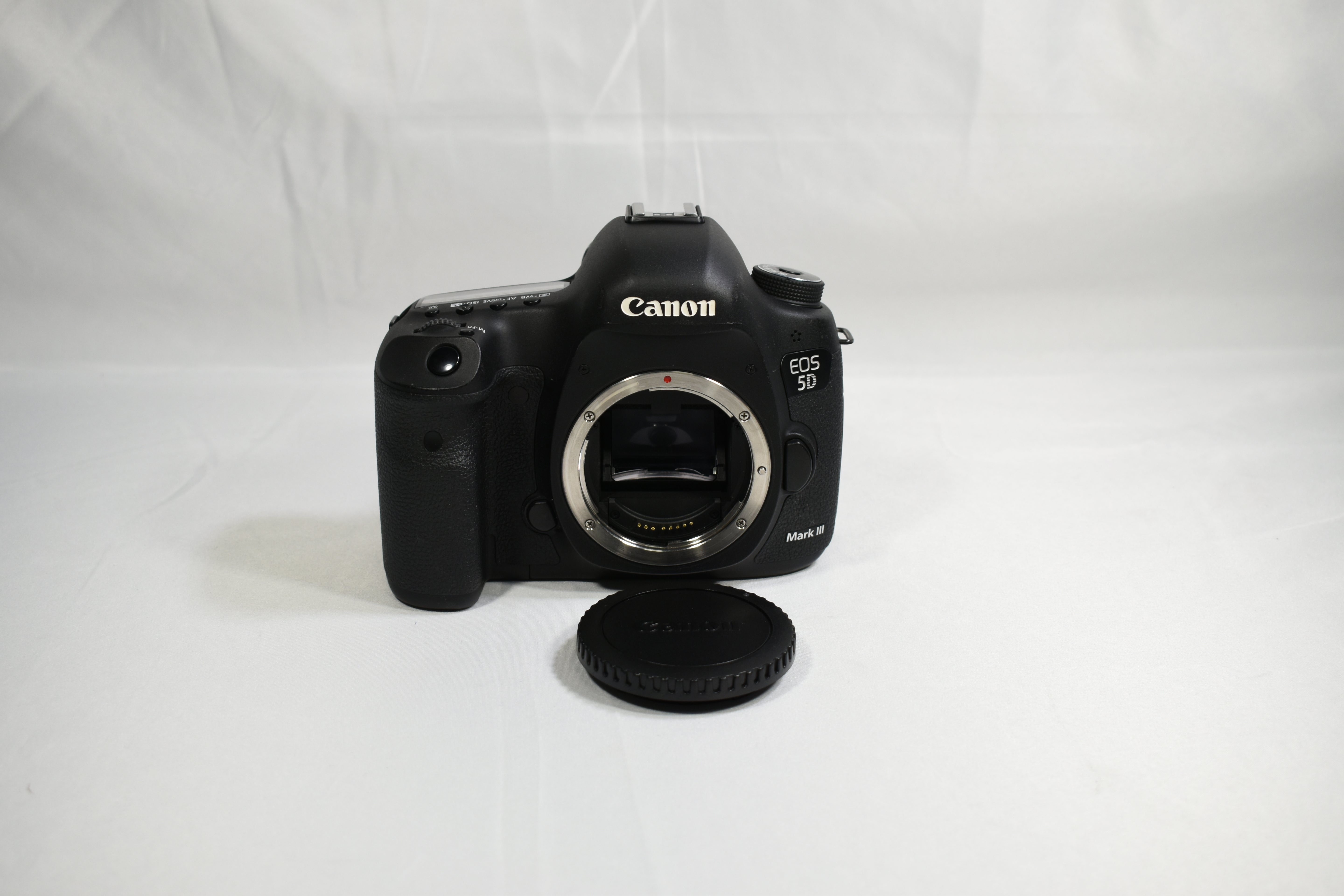 Canon EOS 5D Mark III DSLR Camera - Body