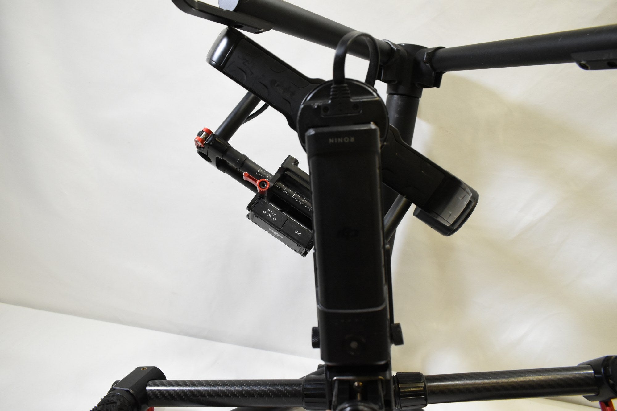 DJI Ronin-M Estabilizador de Cardán Portátil de 3 Ejes