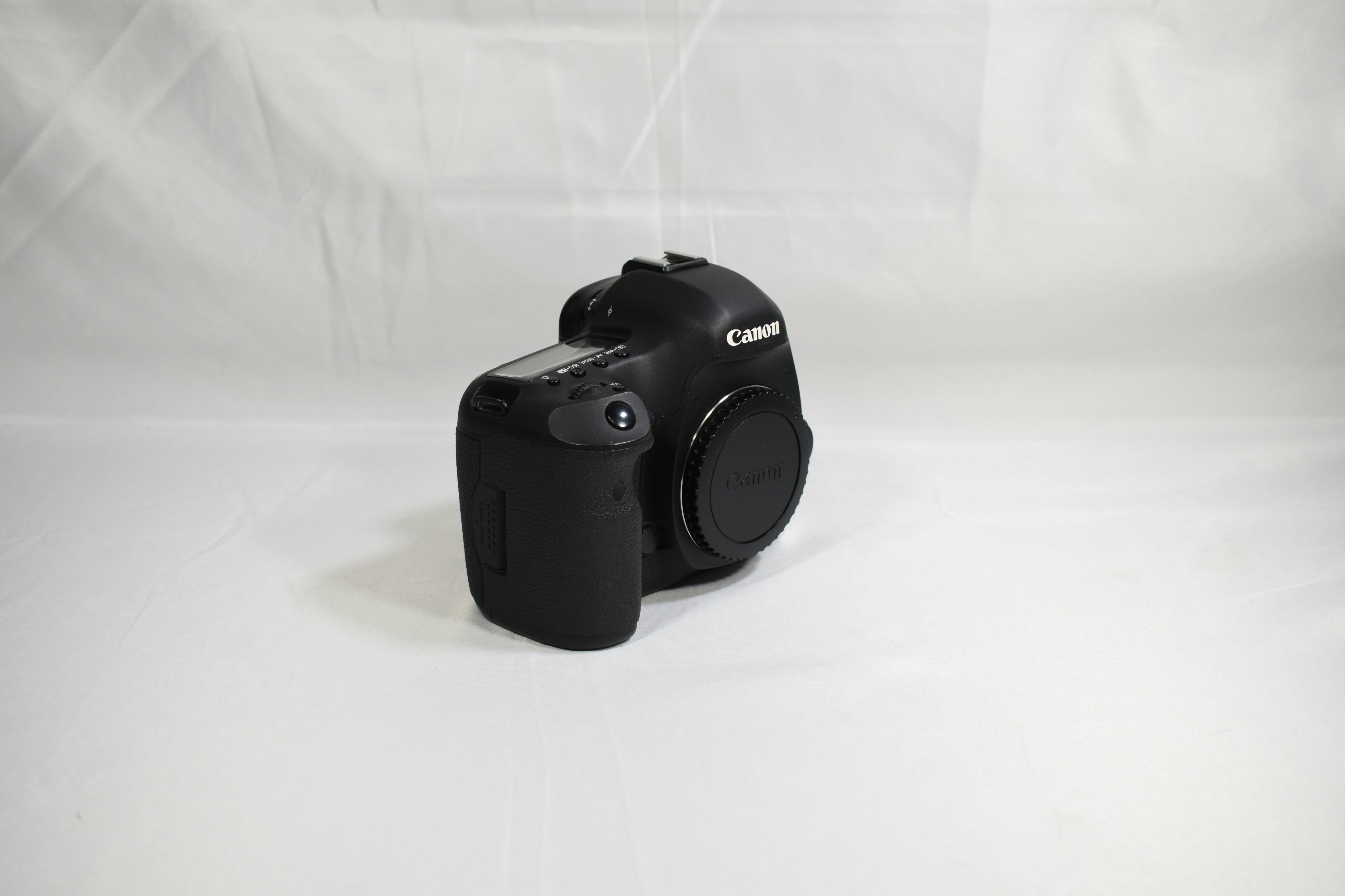 Canon EOS 5D Mark III DSLR Camera - Body