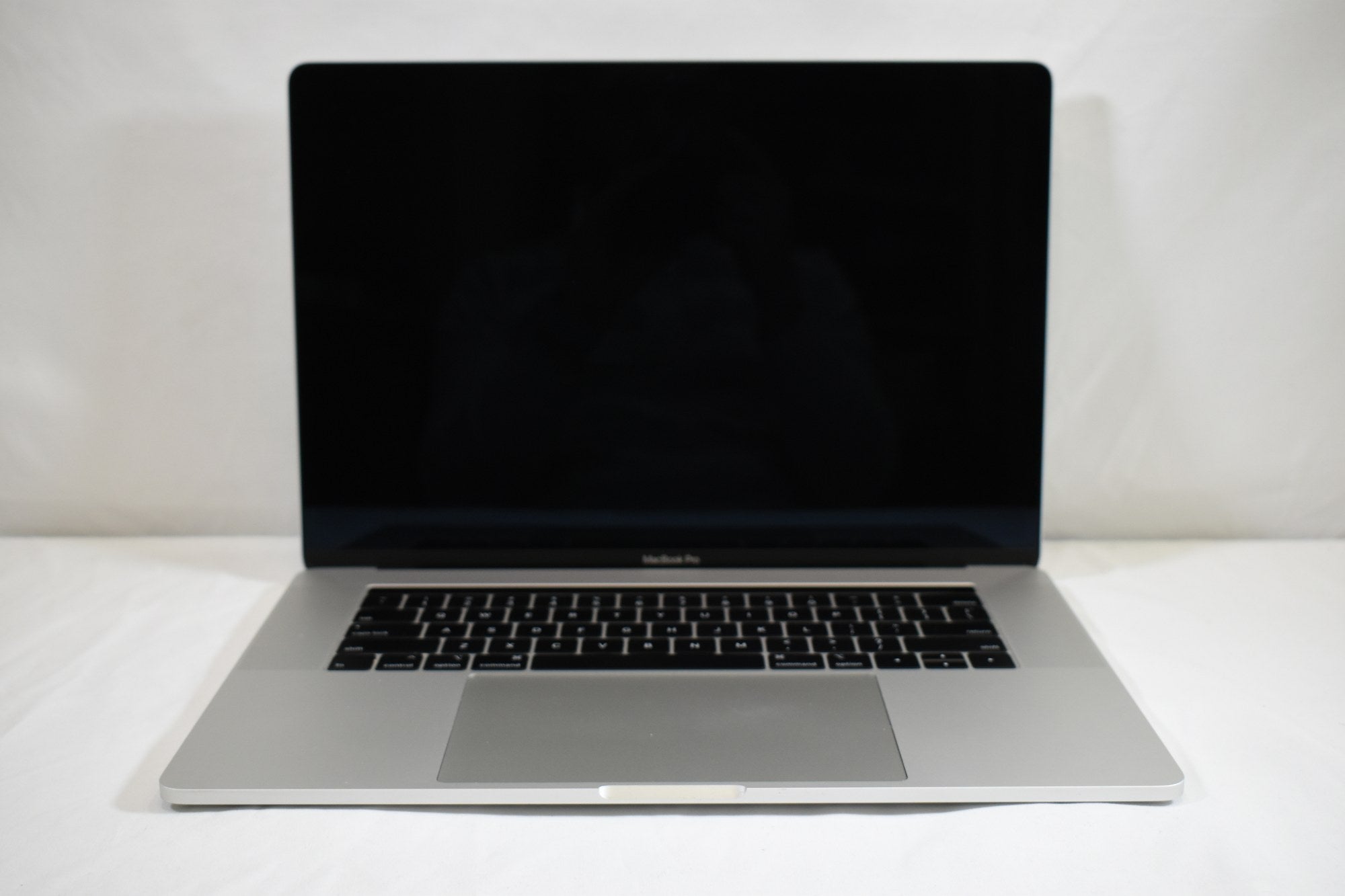 MacBook Pro 15" 2018- i5 16GB 512GB - Laptop