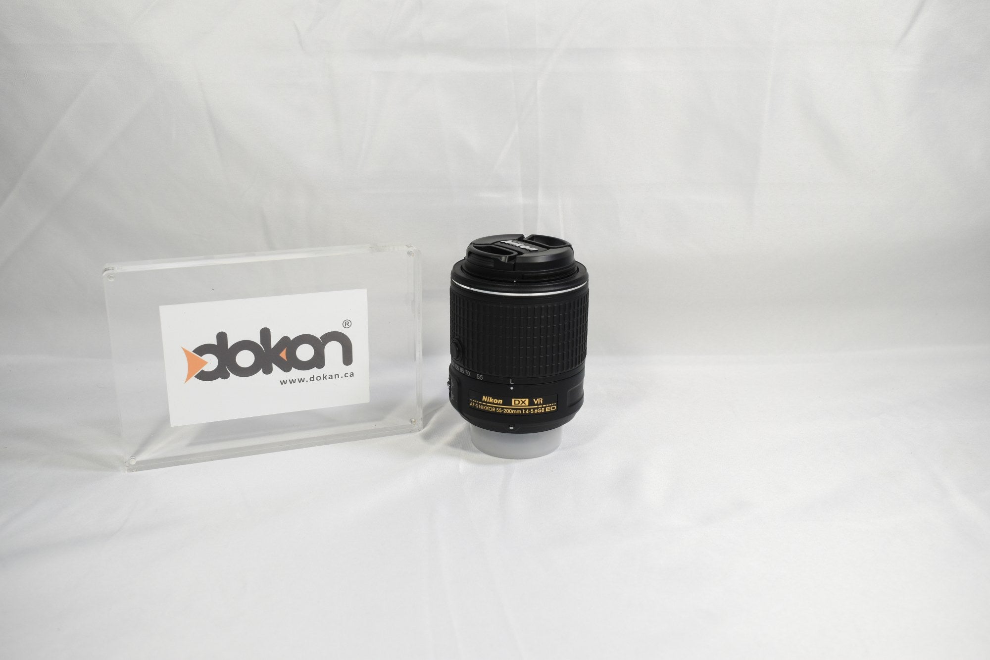 Nikon AF-S DX NIKKOR 55-200mm f/4-5.6G ED VR II Lens - F-Mount Lens/DX Format