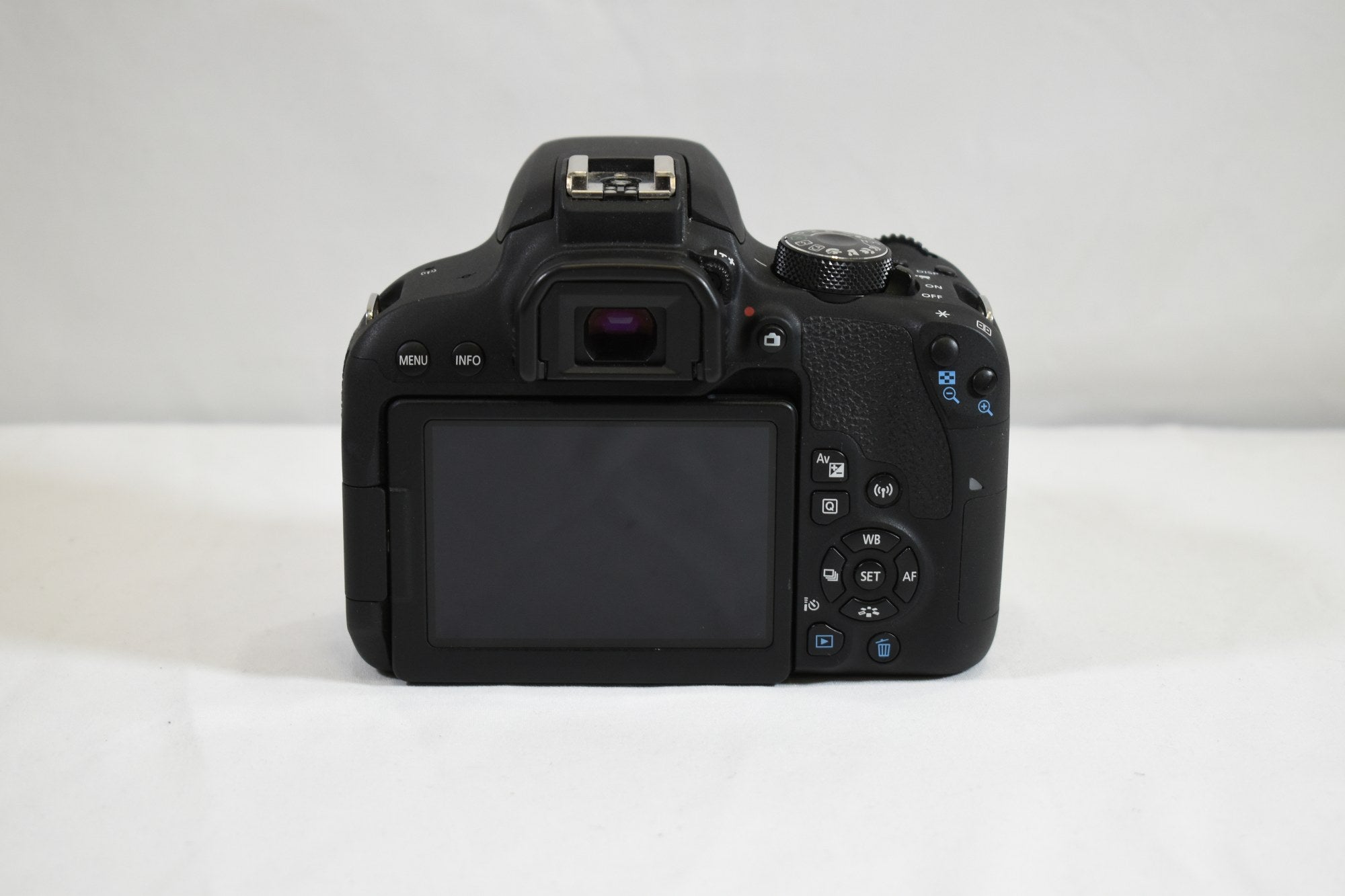 Canon EOS Rebel T7i DSLR Camera - Body