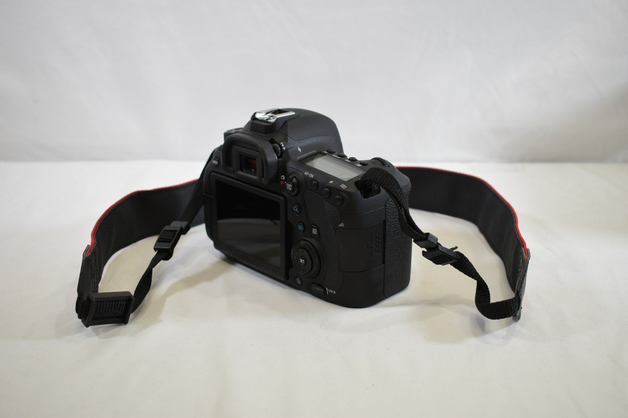 Canon EOS 6D Mark II DSLR Camera - Body