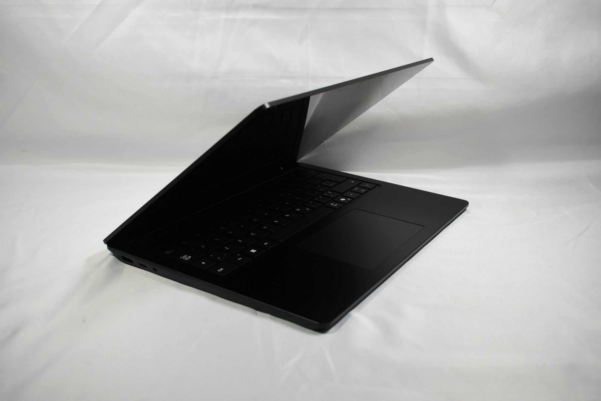 Laptop Surface 6 13" - Intel Ultra 7 165H 32GB 512GB - Laptop de Negocios