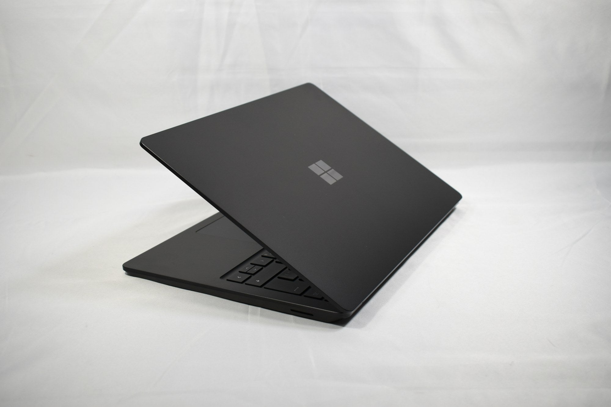 Surface Laptop 6 13" - Intel Ultra 7 165H 32GB 512GB - Business Laptop