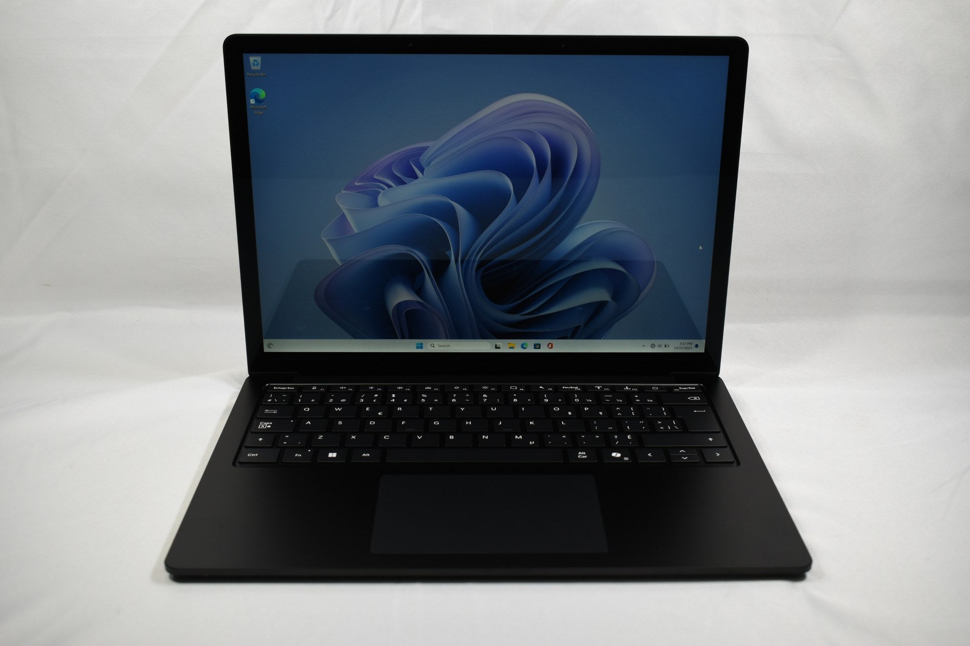 Laptop Surface 6 13" - Intel Ultra 7 165H 32GB 512GB - Laptop de Negocios