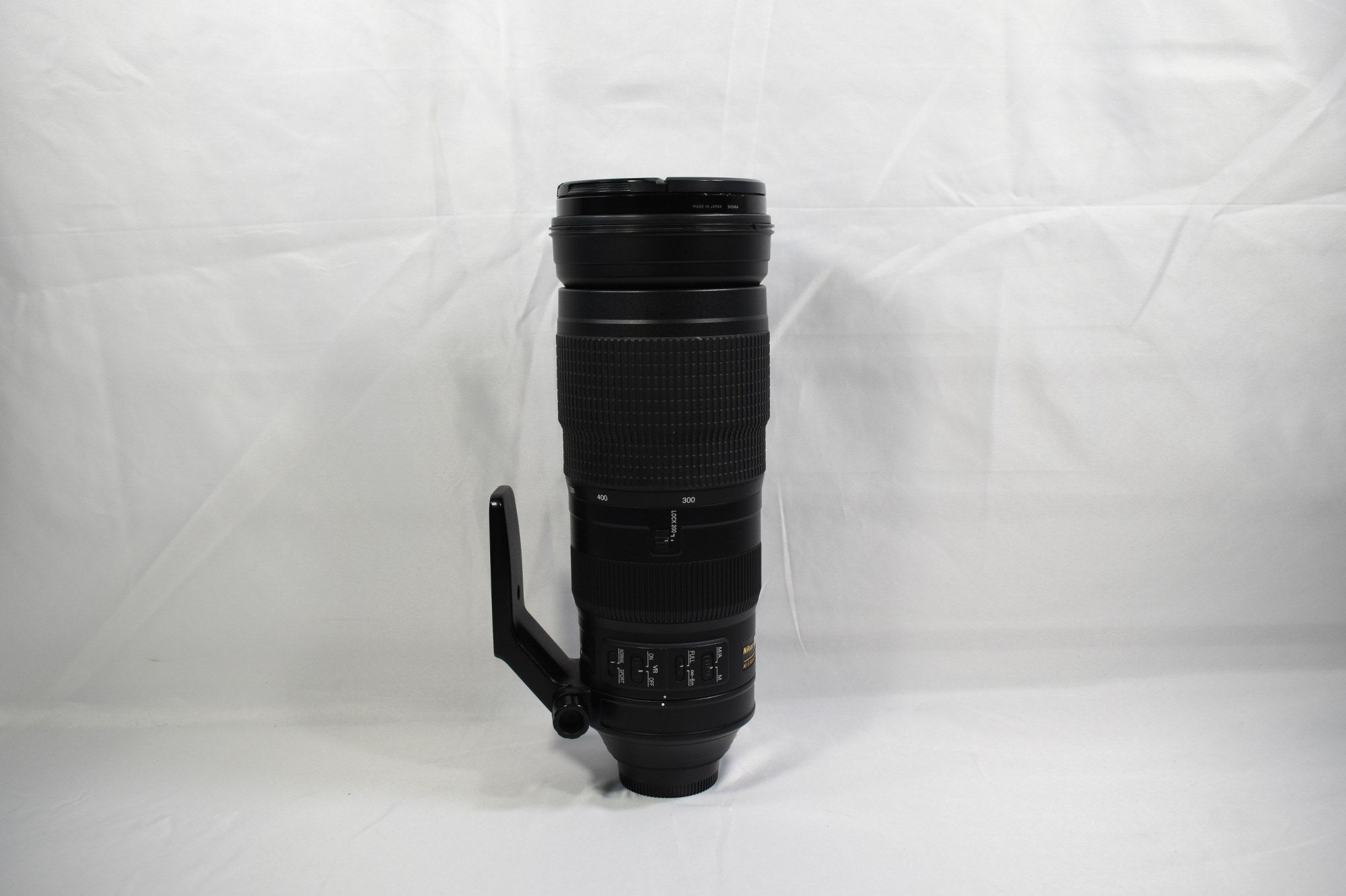 Nikon AF-S NIKKOR 200-500mm f/5.6E ED VR Lens - F-Mount Lens/FX Format