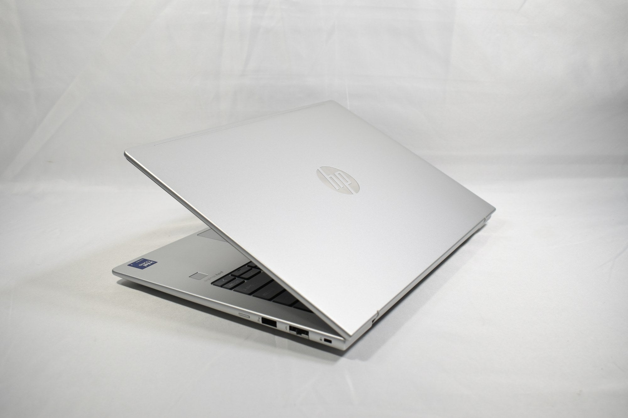 HP ProBook 440 G11 14" - Ultra 7 155U 16GB 512GB - Portátil