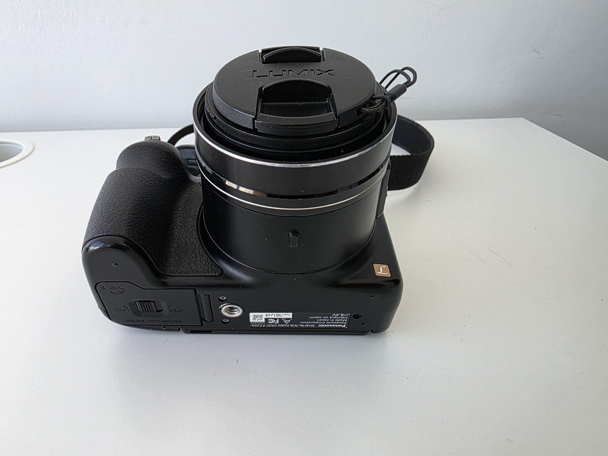 Panasonic Lumix DMC-FZ200 Digital Camera