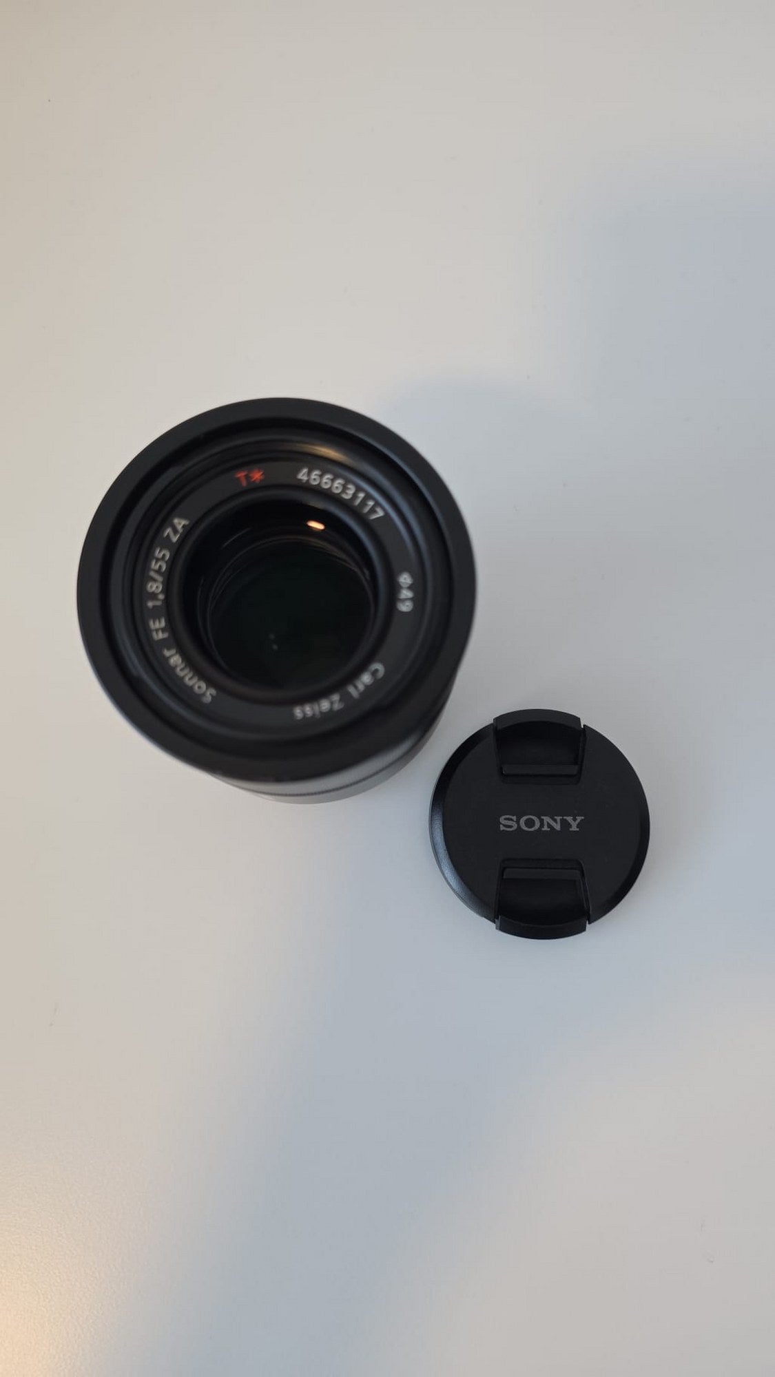Sony Zeiss Sonnar T FE 55mm F1.8 ZA Lens - E-Mount Lens/Full-Frame Format - DOKAN