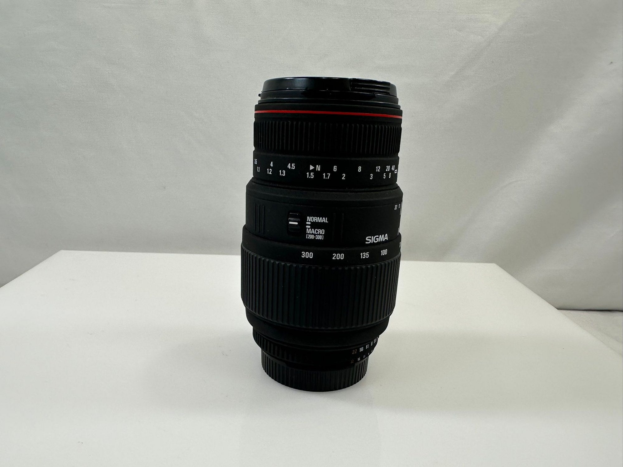 SIGMA 70-300mm F4-5.6 APO DG MACRO For Nikon AF Lens