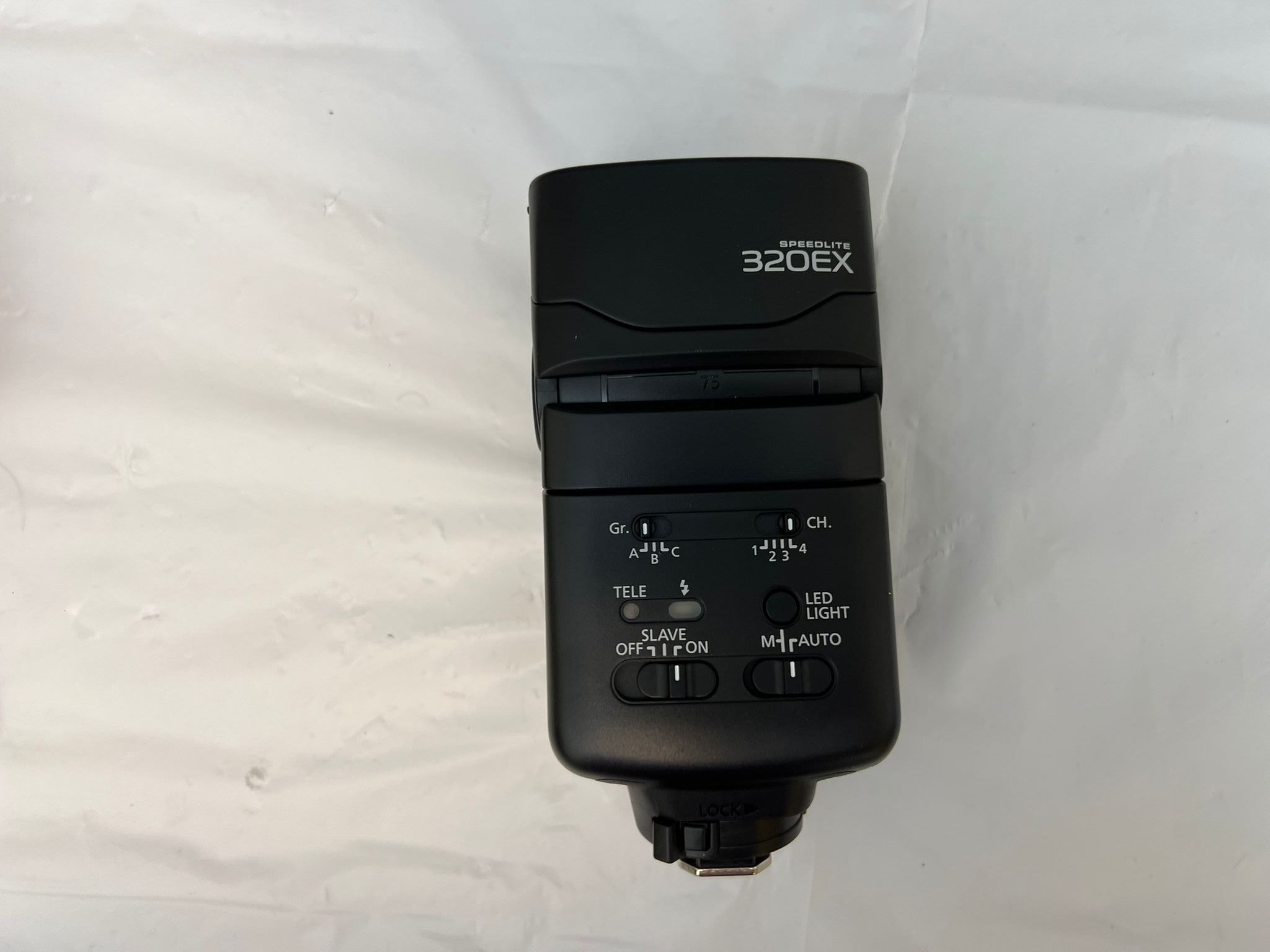 Canon Speedlite 320EX - DOKAN