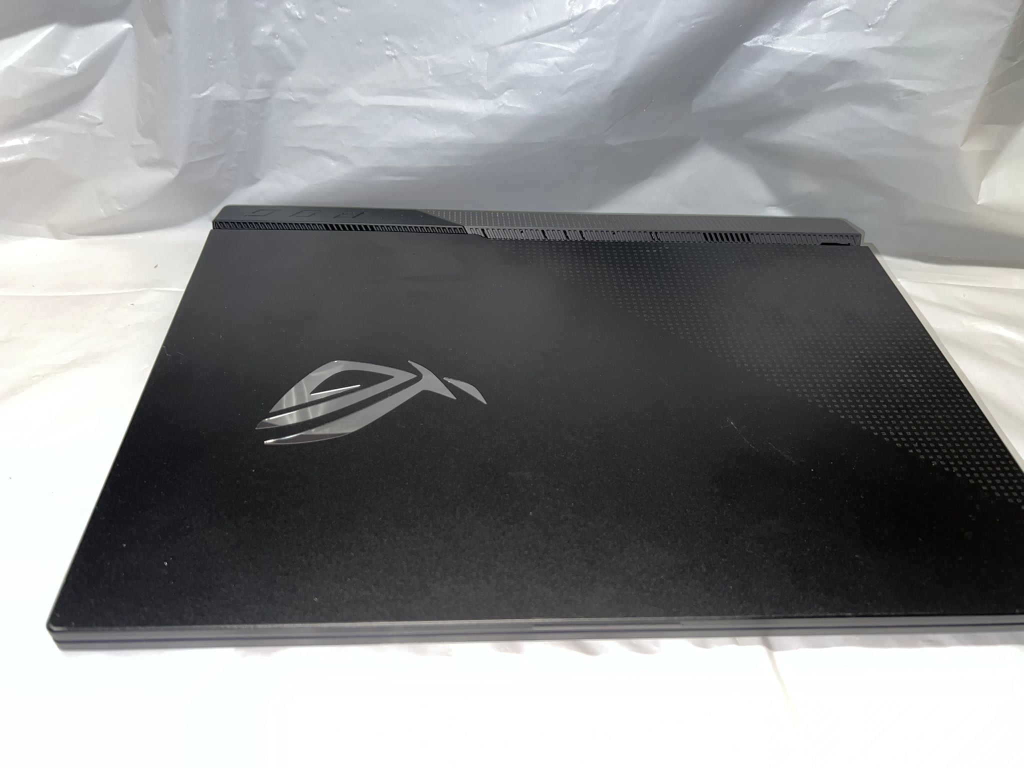ASUS ROG Strix G15 15" - Ryzen 9 5900HX 16GB 512GB RTX 3050Ti - Gaming Laptop - DOKAN