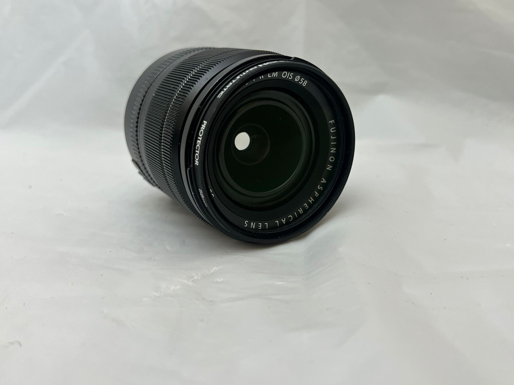 FUJIFILM XF 18-55mm f/2.8-4 R LM OIS Lens - X-Mount Lens/APS-C Format