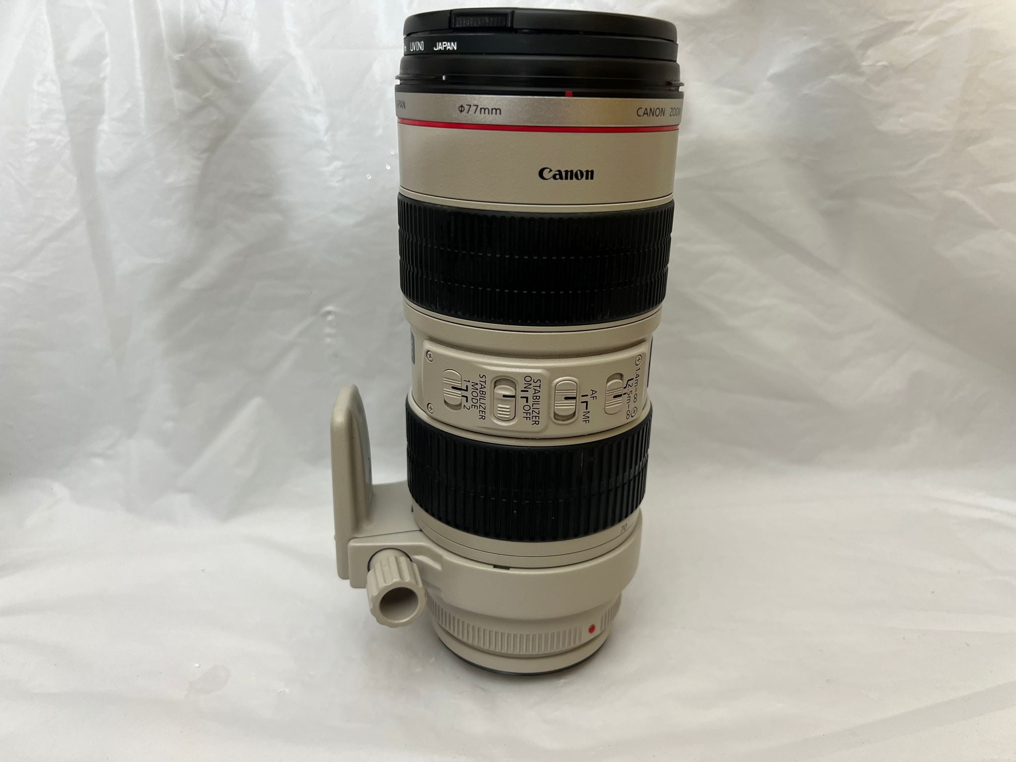 Canon EF 70-200mm f/2.8 L IS USM Lens - EF-Mount Lens/Full-Frame Format