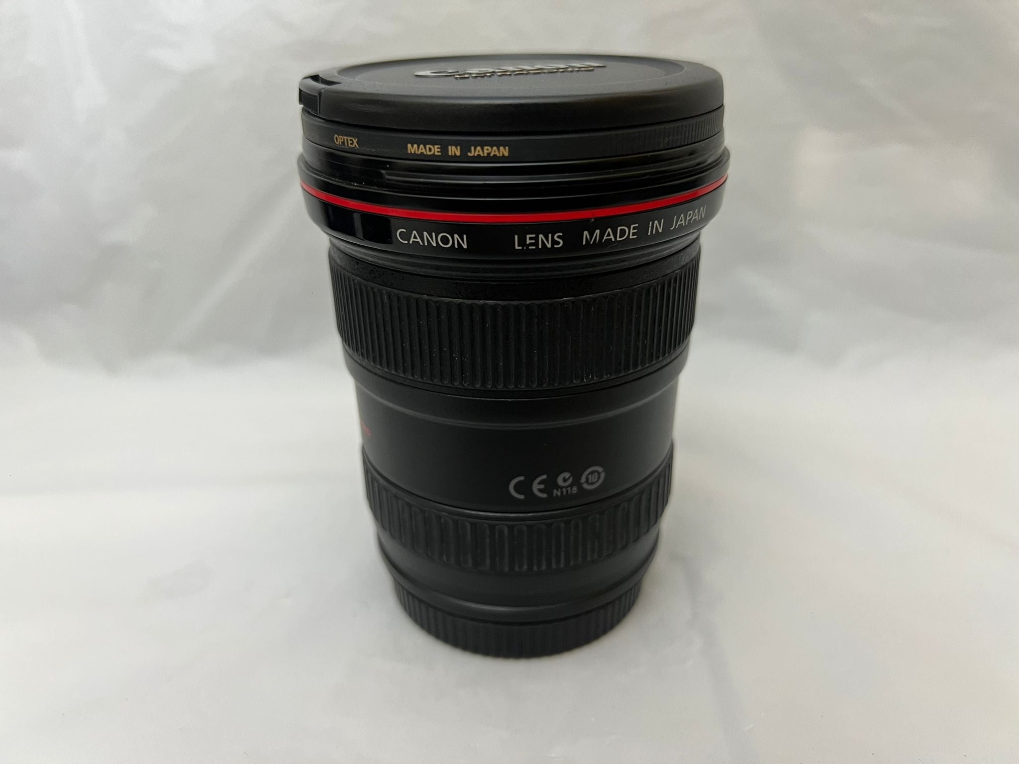 Canon EF 17-40mm f/4L USM Lens - EF-Mount Lens/Full-Frame Format