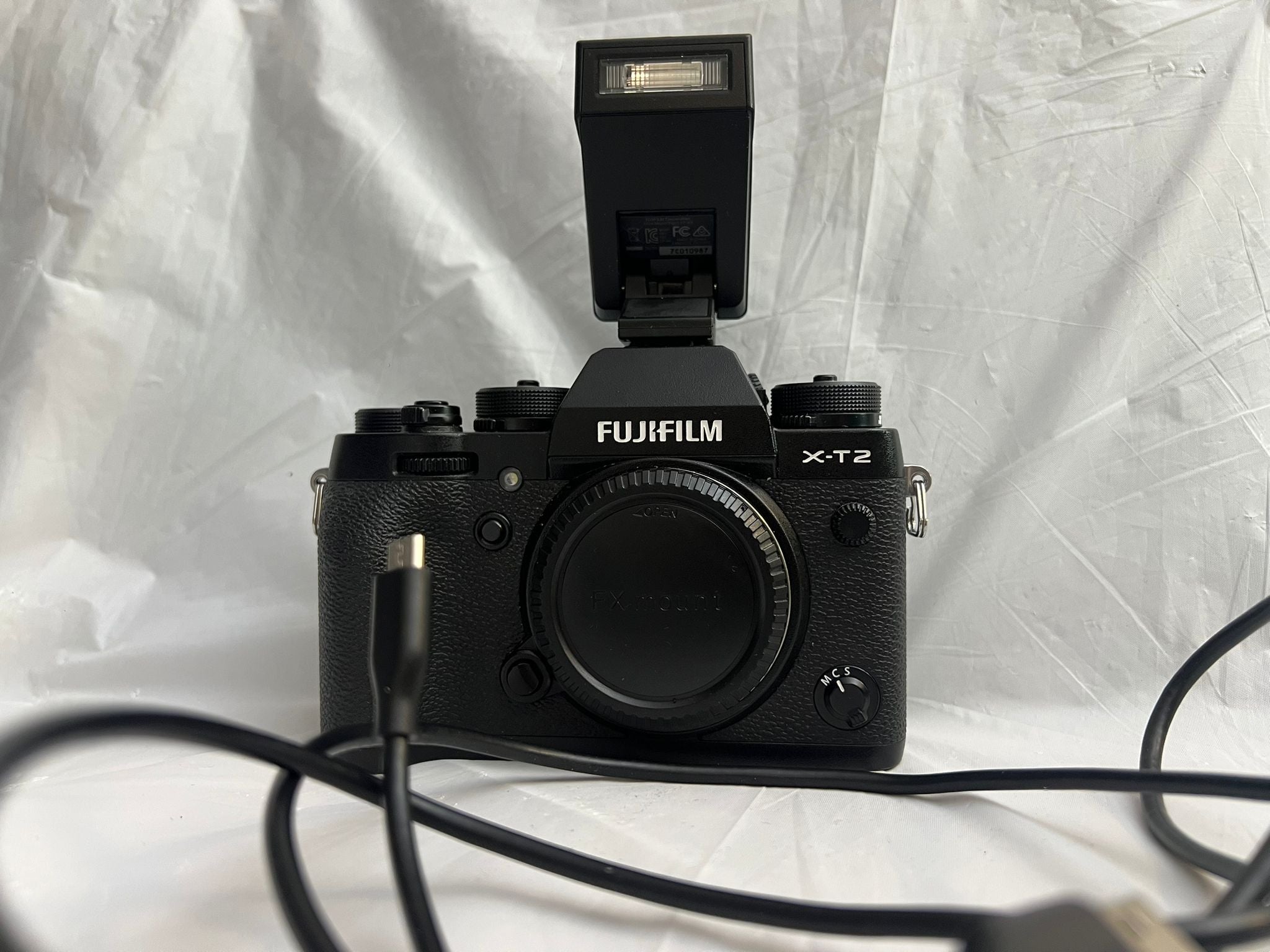 FUJIFILM X-T2 Mirrorless Digital Camera - Body
