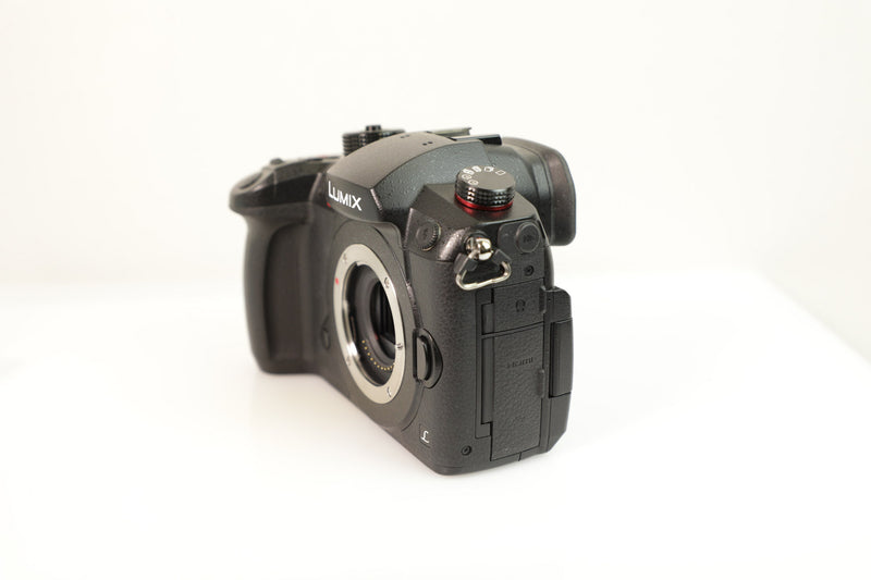 Panasonic Lumix GH5S Mirrorless Camera - Body - DOKAN
